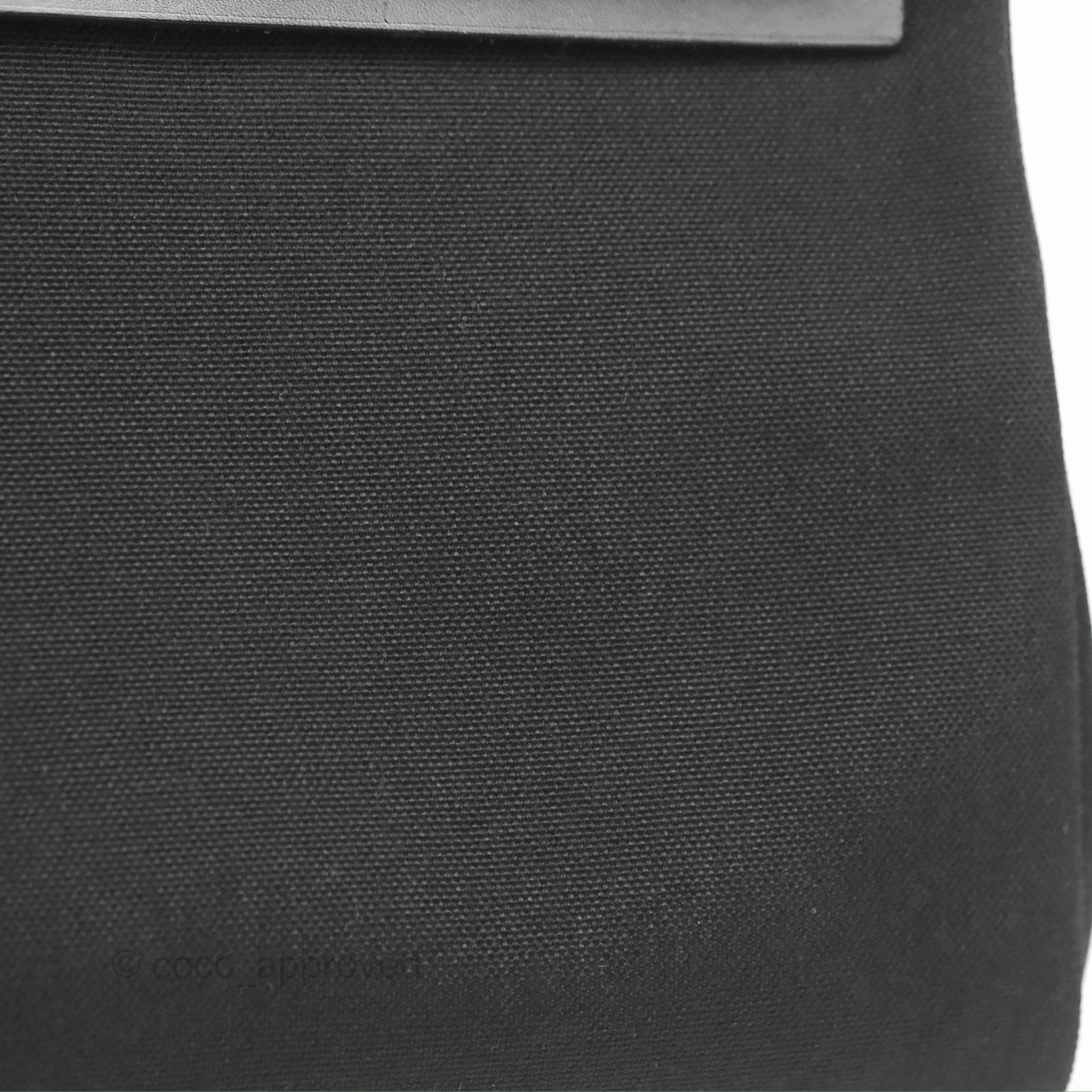 Herms Herbag Zip 31 Retourne Black Canvas Palladium Hardware