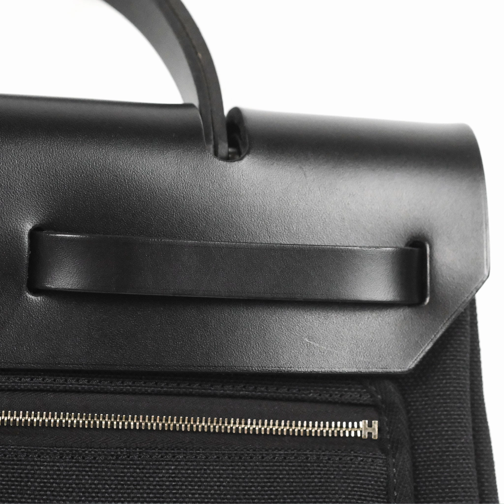 Herms Herbag Zip 31 Retourne Black Canvas Palladium Hardware