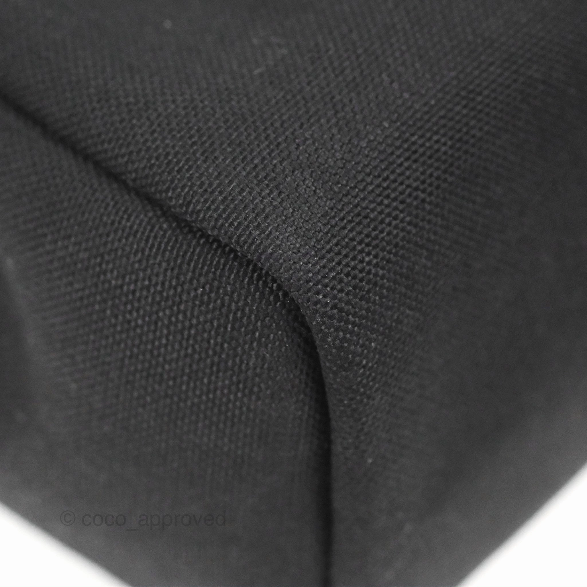 Herms Herbag Zip 31 Retourne Black Canvas Palladium Hardware