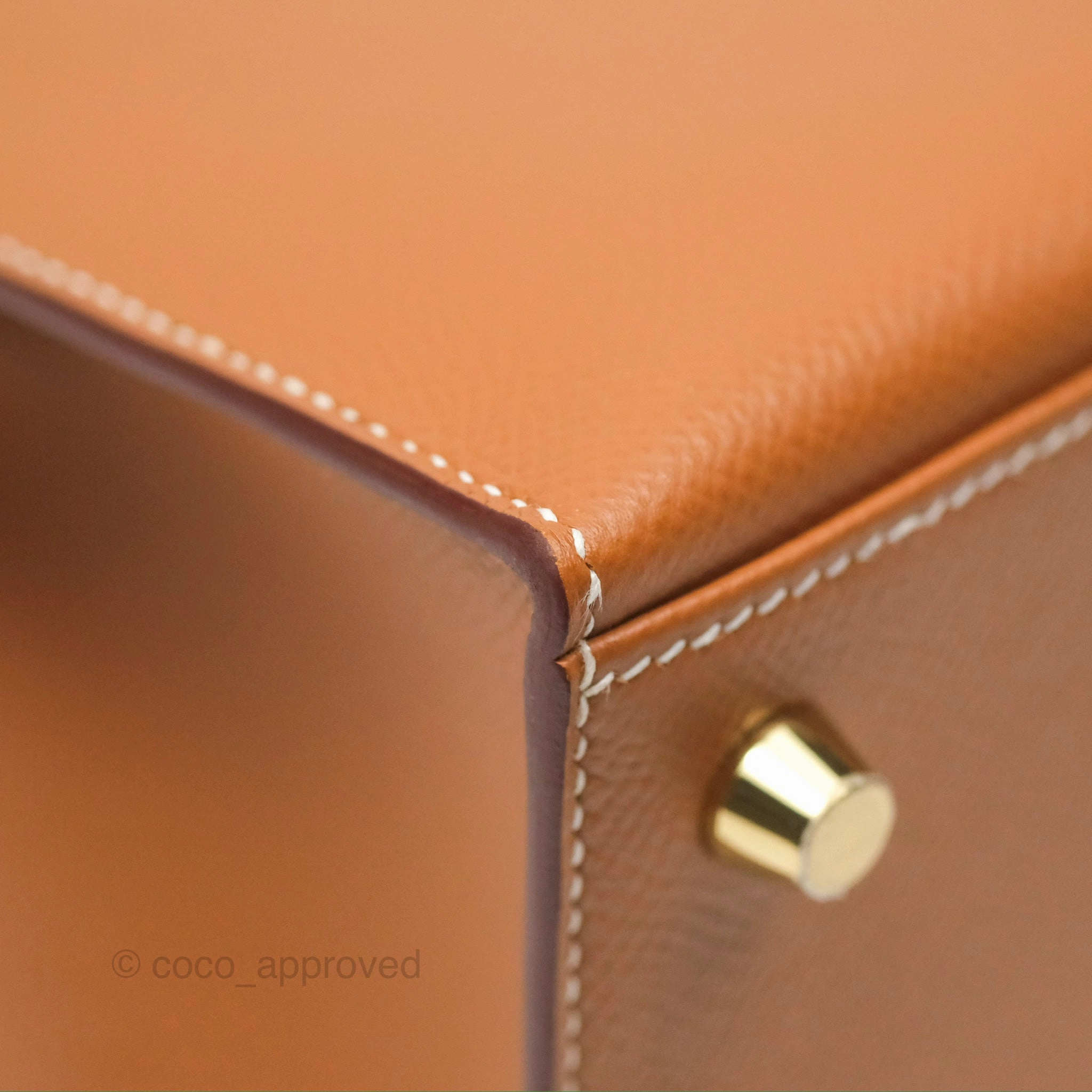 Herms Kelly 25 Sellier Gold Epsom Gold Hardware
