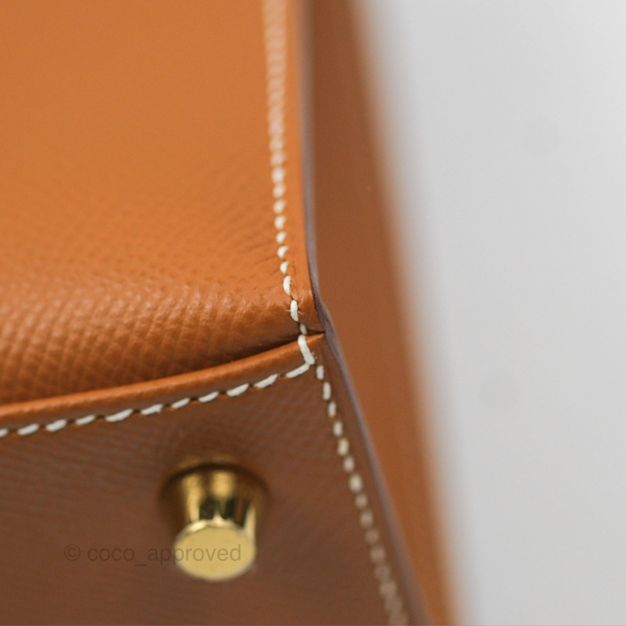 Herms Kelly 25 Sellier Gold Epsom Gold Hardware