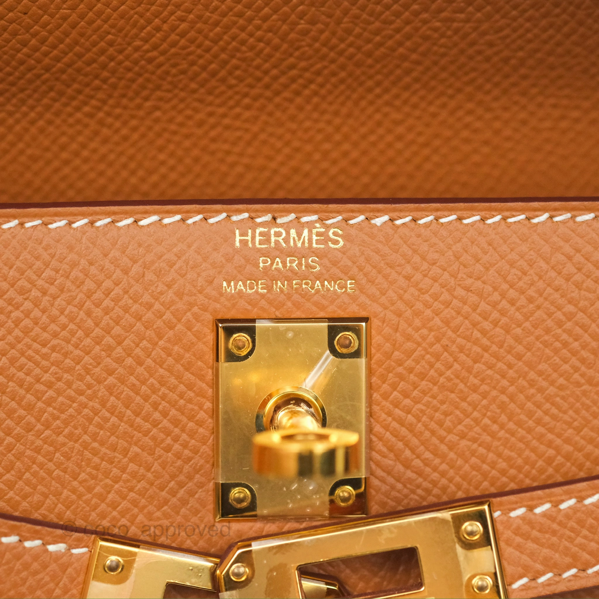 Herms Kelly 25 Sellier Gold Epsom Gold Hardware