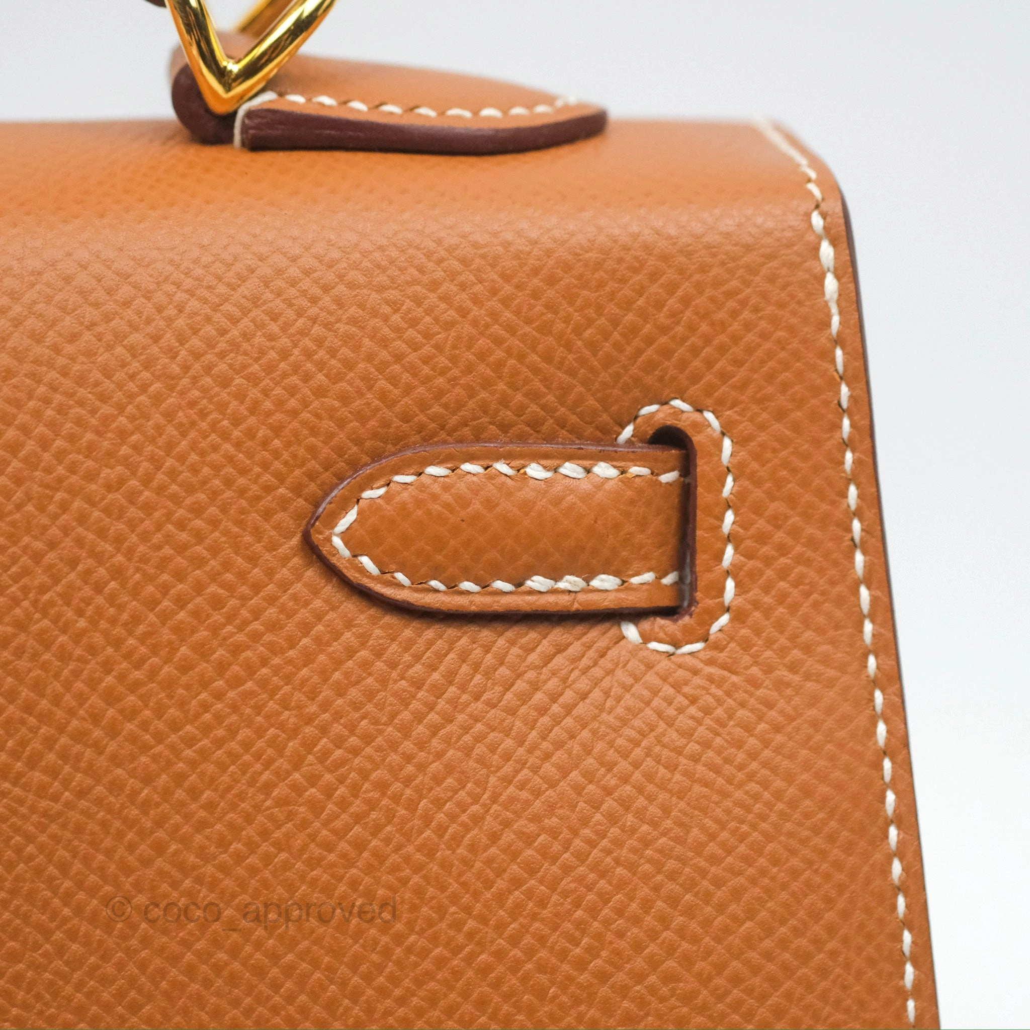 Herms Kelly 25 Sellier Gold Epsom Gold Hardware