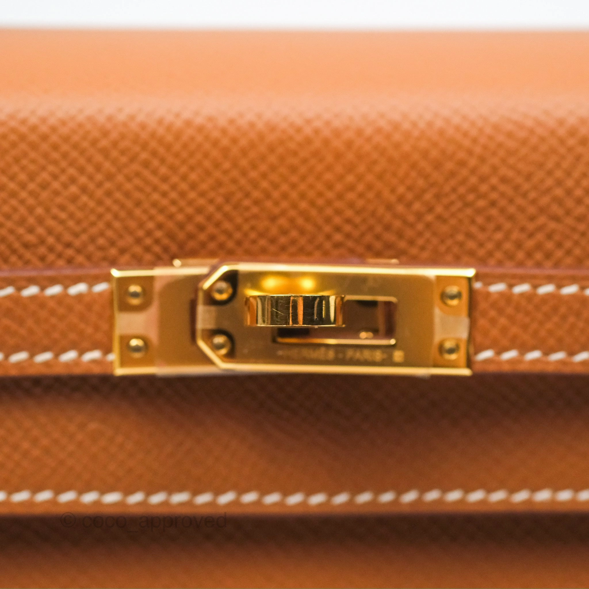 Herms Kelly 25 Sellier Gold Epsom Gold Hardware