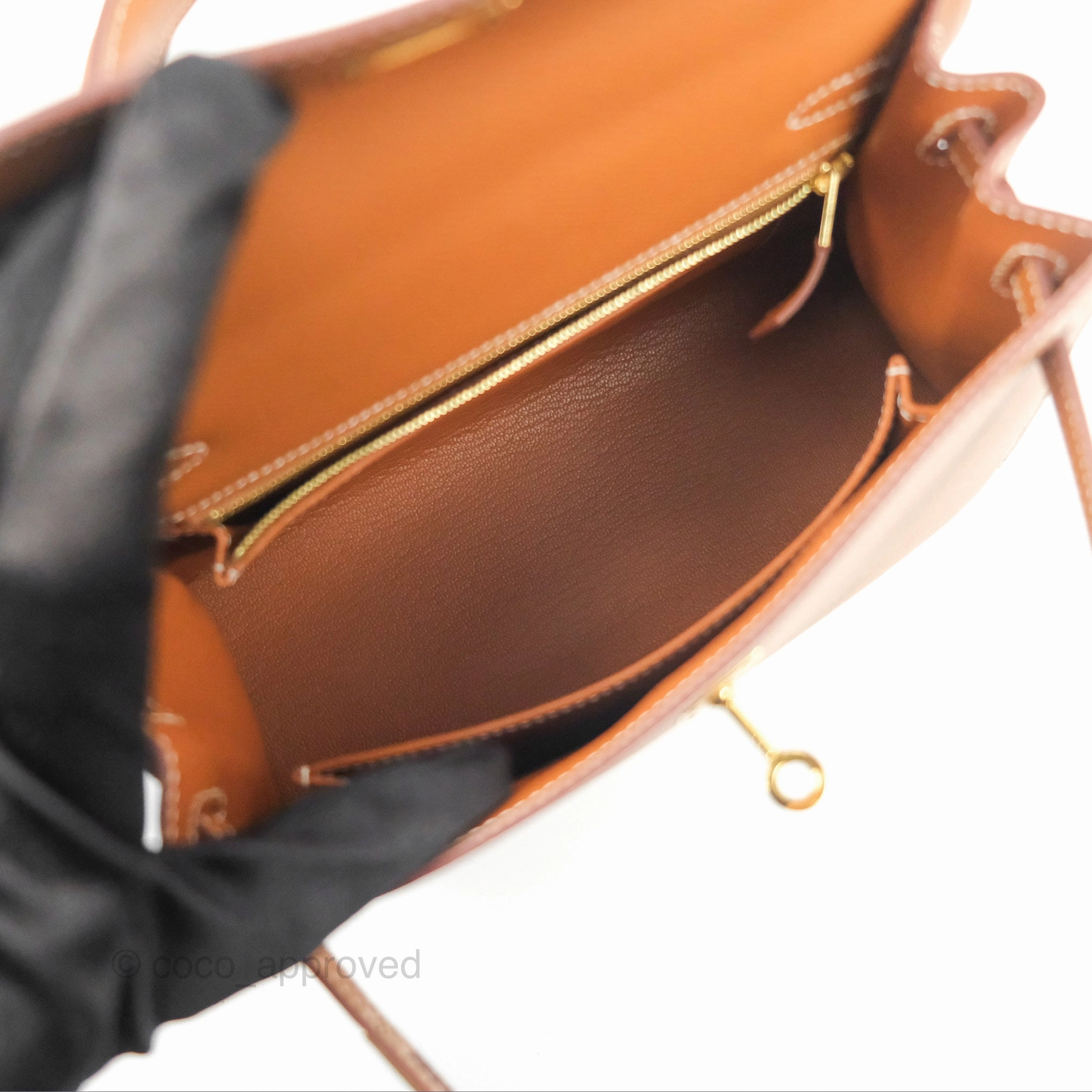 Herms Kelly 25 Sellier Gold Epsom Gold Hardware