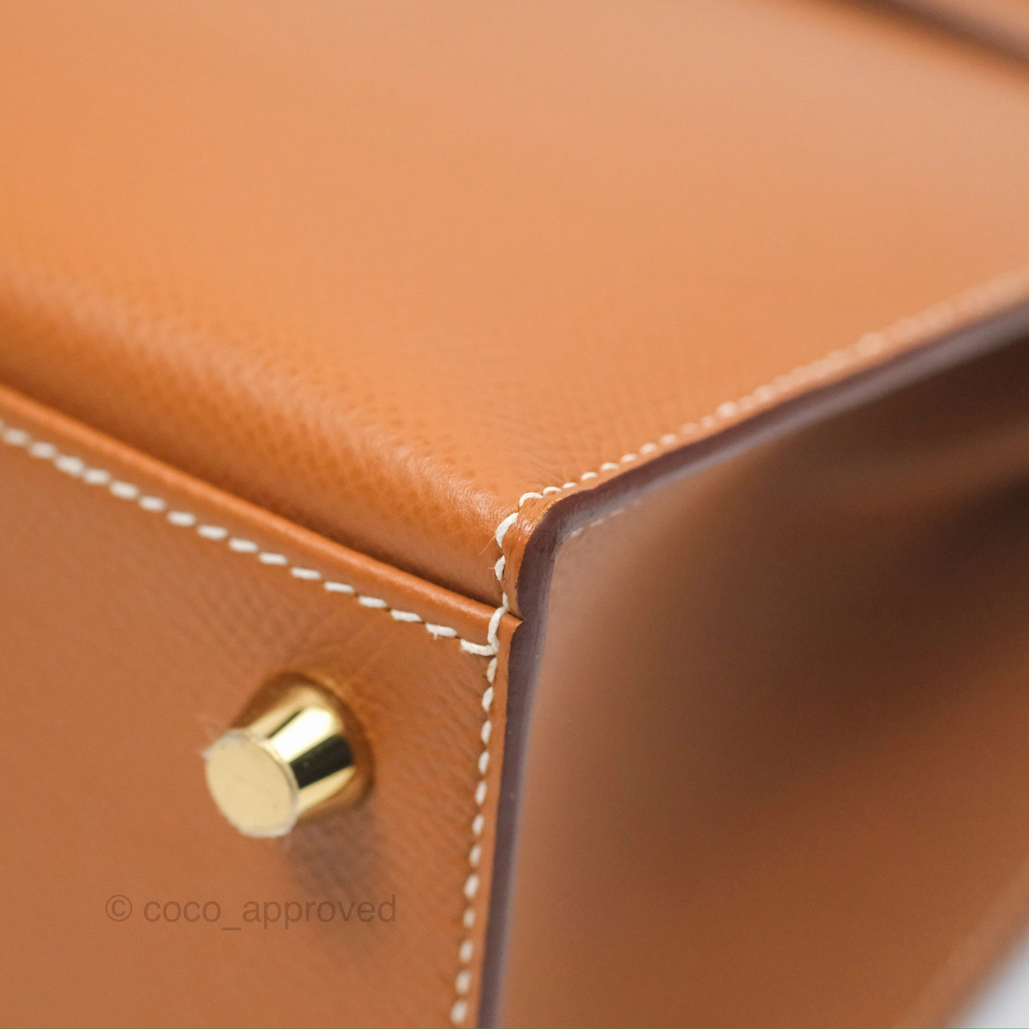 Herms Kelly 25 Sellier Gold Epsom Gold Hardware