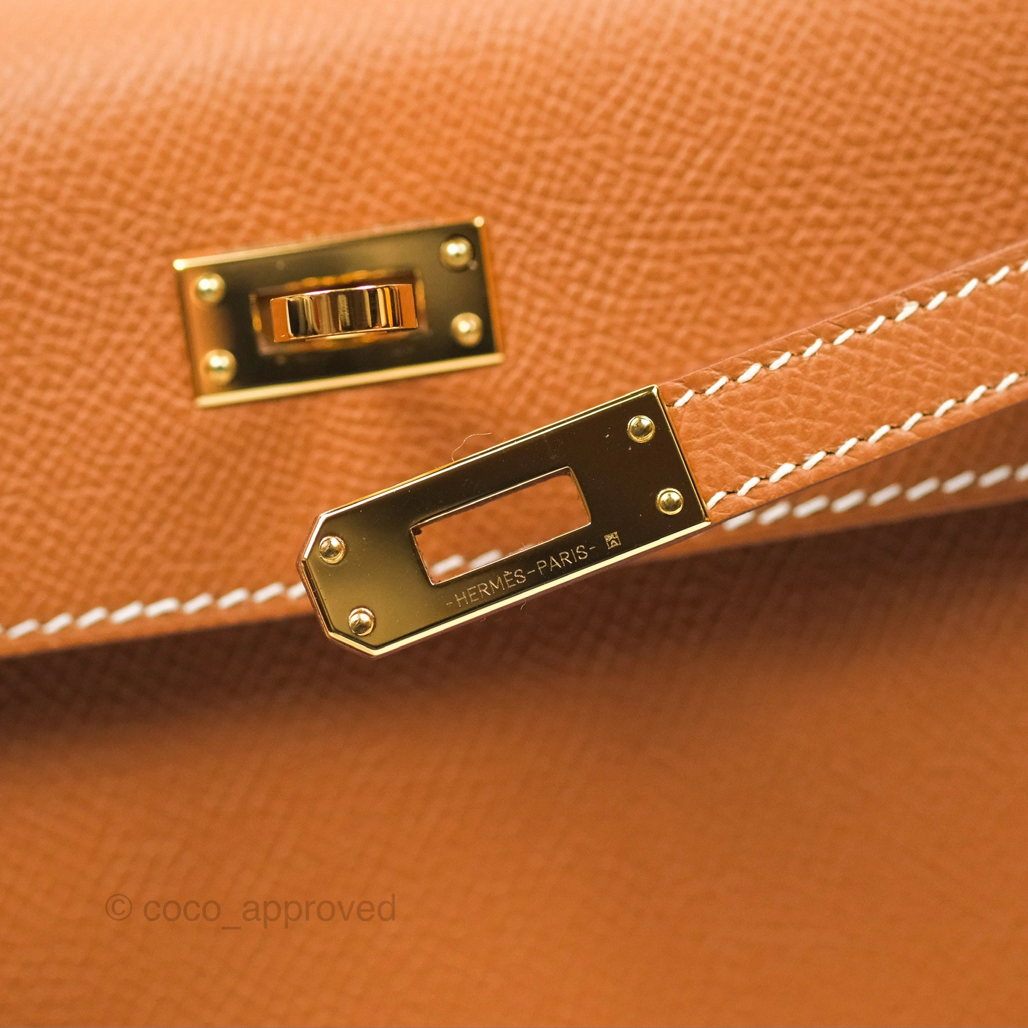 Herms Kelly 25 Sellier Gold Epsom Gold Hardware