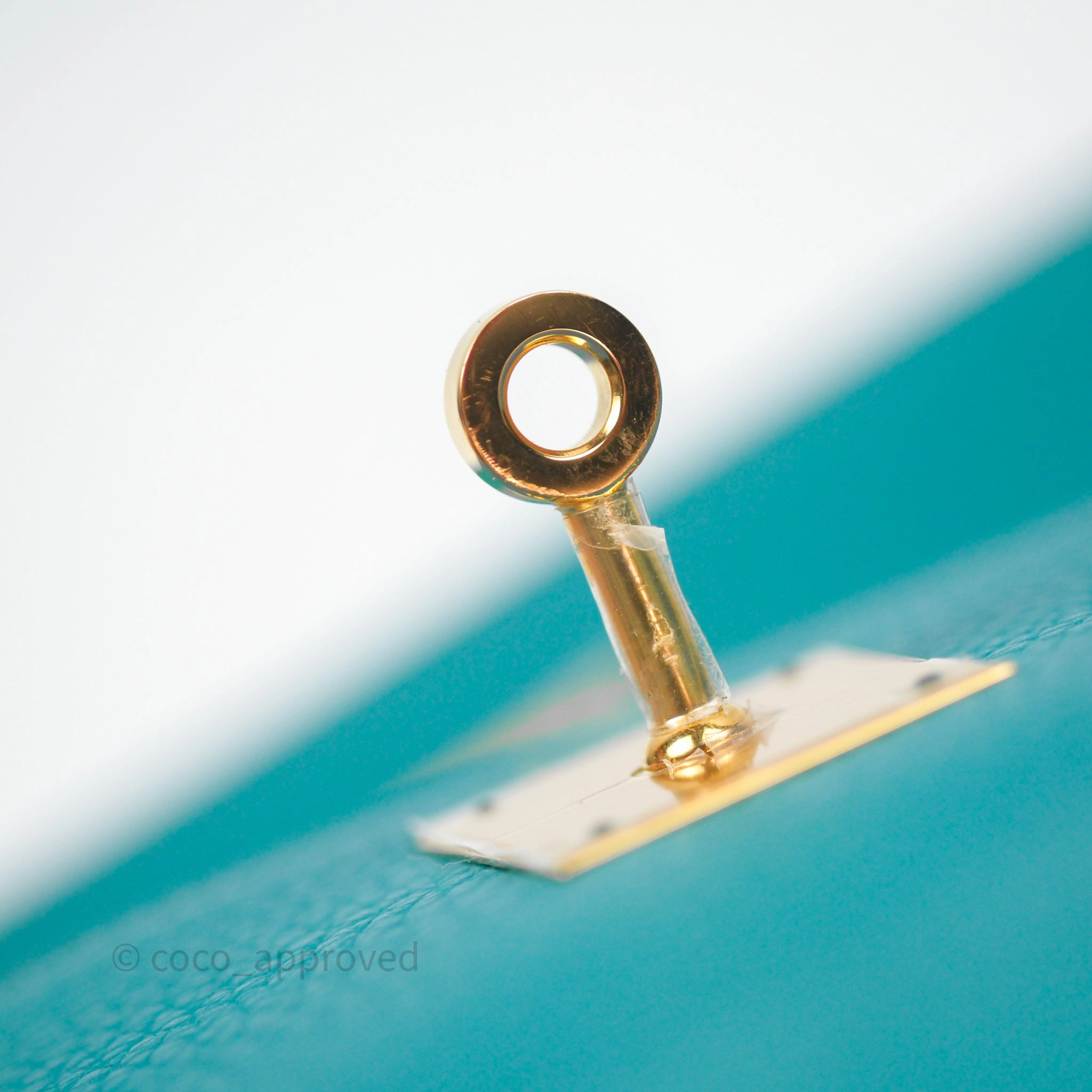 Herms Kelly 28 Retourne Bleu Paon 7F Clemence Gold Hardware