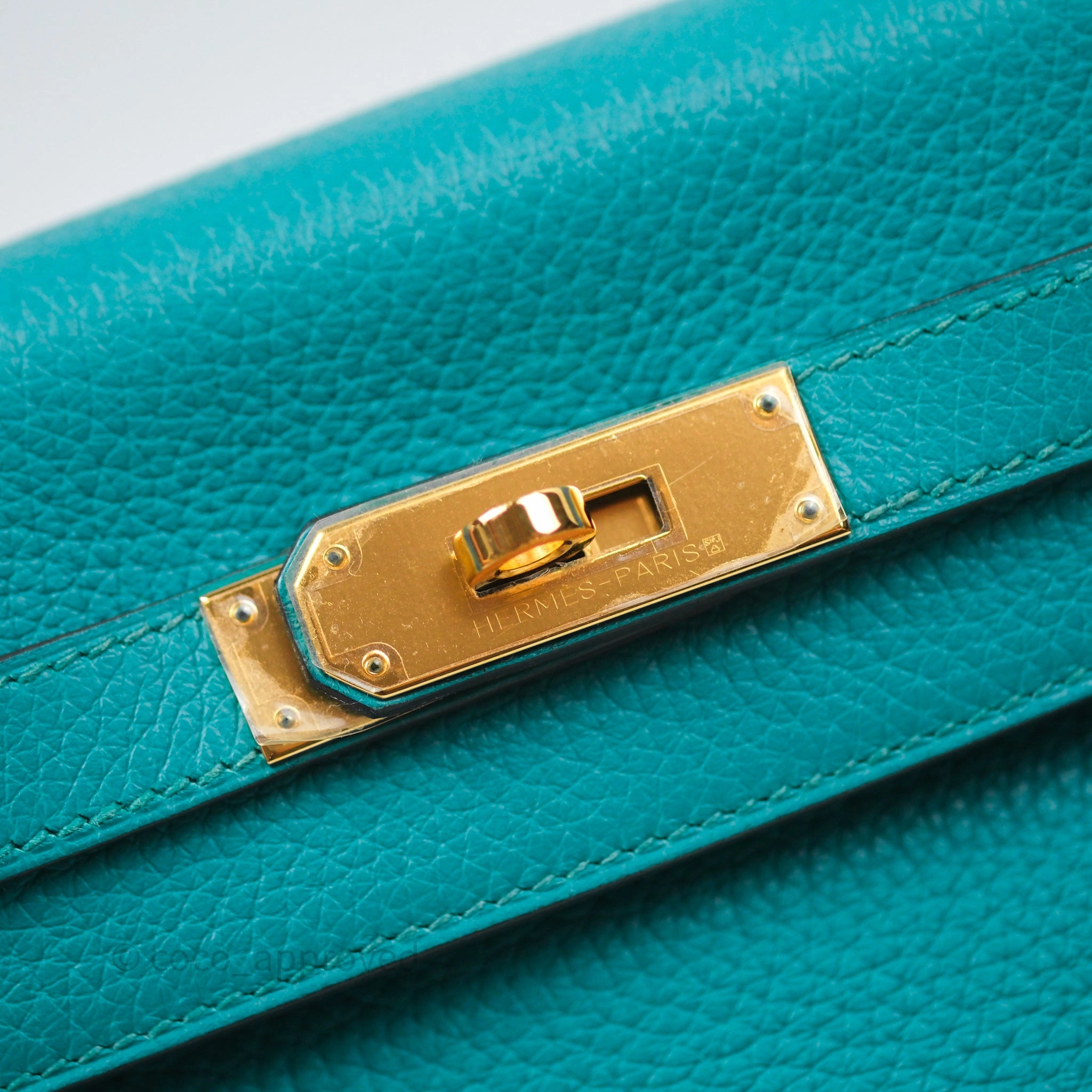 Herms Kelly 28 Retourne Bleu Paon 7F Clemence Gold Hardware