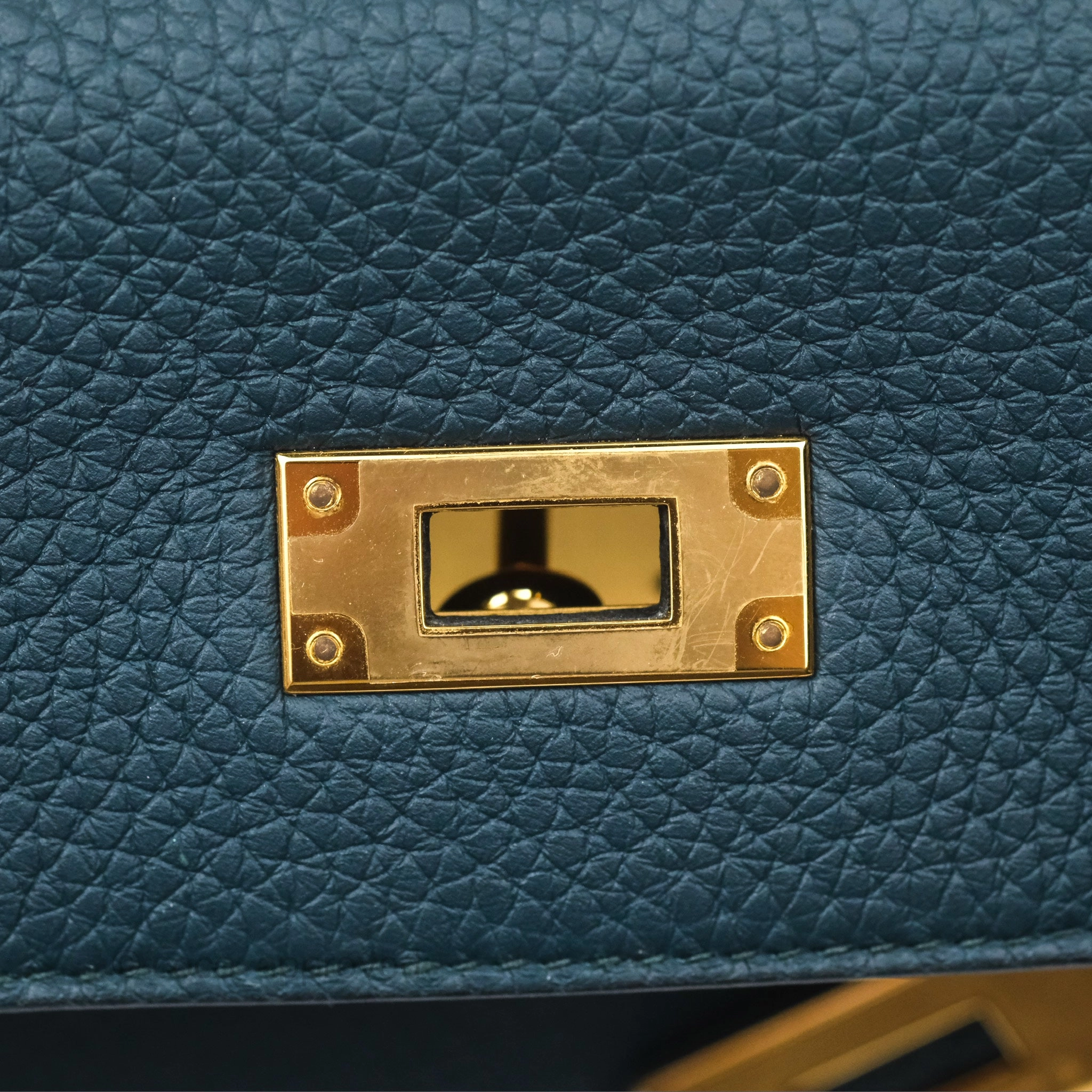 Herms Kelly 28 Retourne Dark Green Clemence Gold Hardware