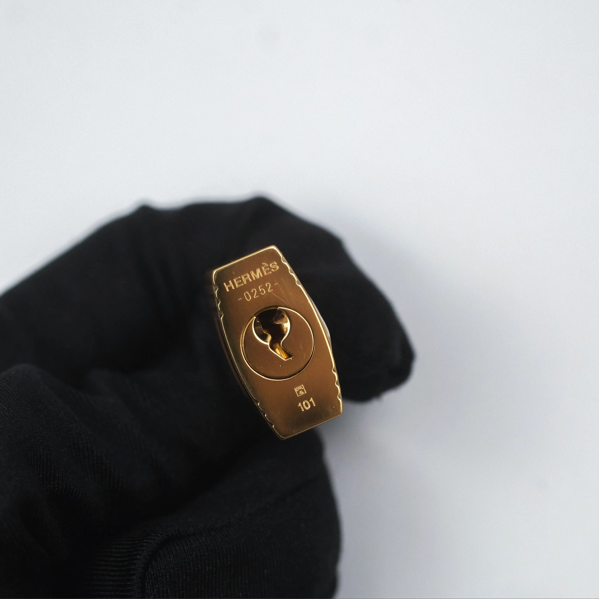 Herms Kelly 28 Retourne Dark Green Clemence Gold Hardware