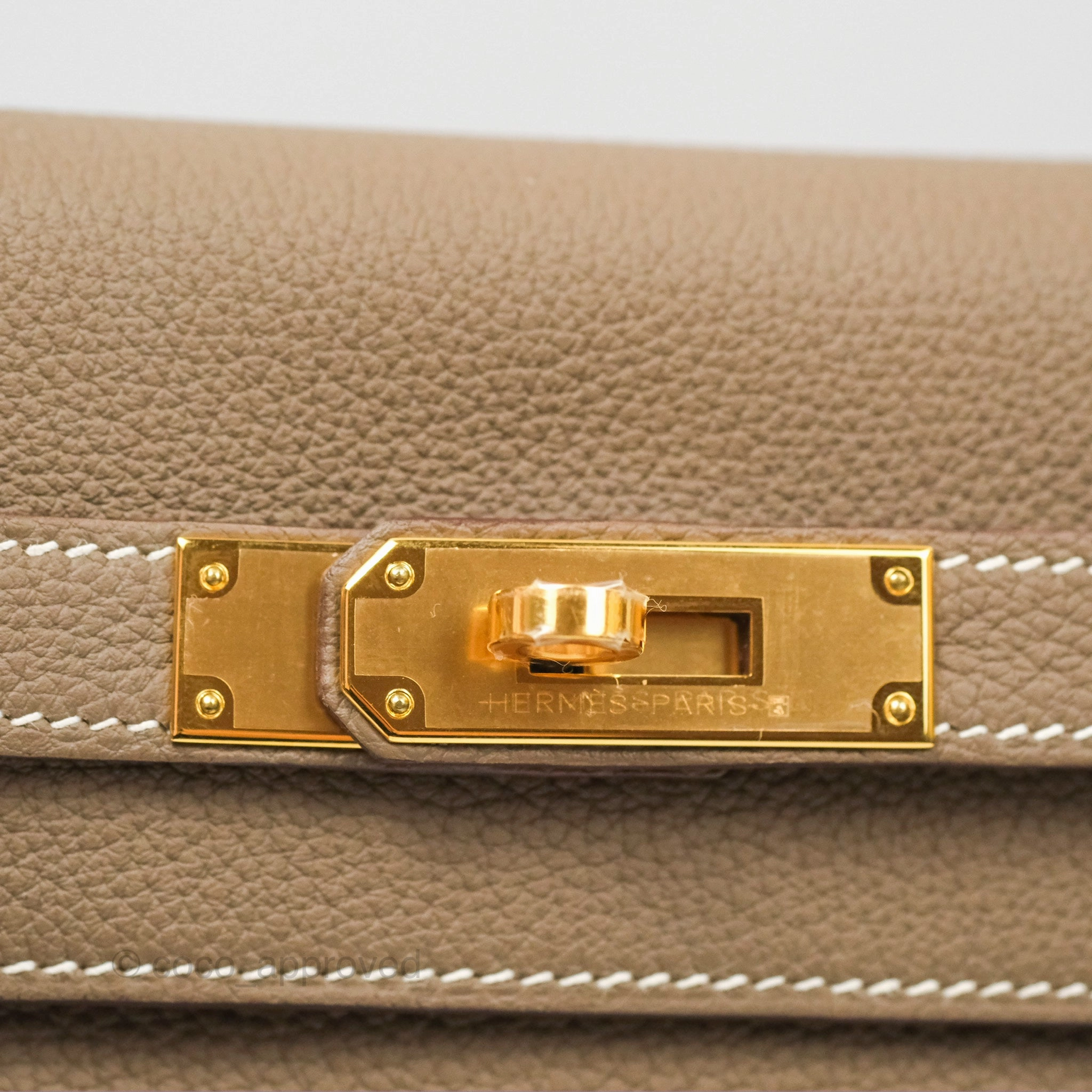 Herms Kelly 28 Retourne Etoupe Togo Gold Hardware