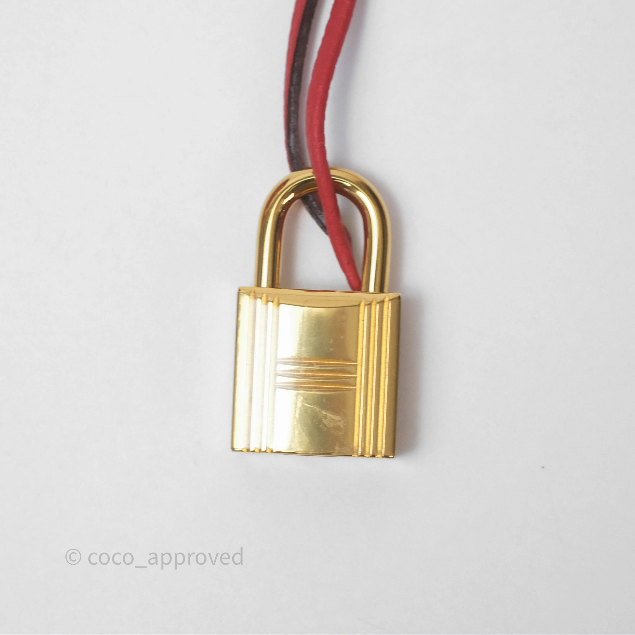 Herms Kelly 28 Retourne Geranium D5 Togo Gold Hardware