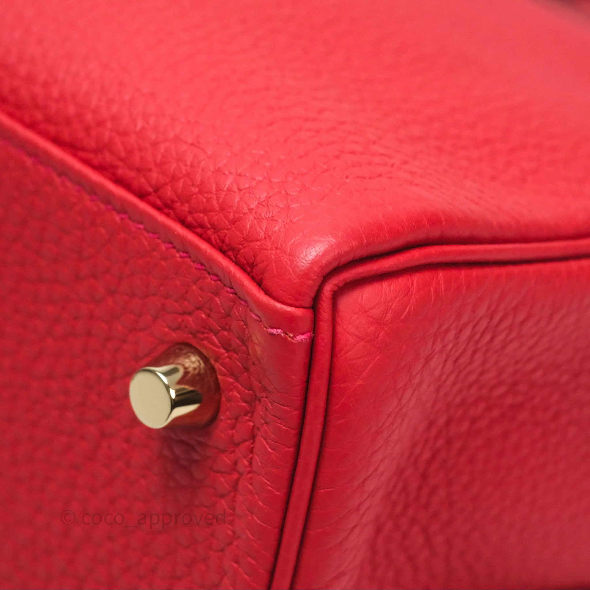Herms Kelly 28 Retourne Geranium D5 Togo Gold Hardware