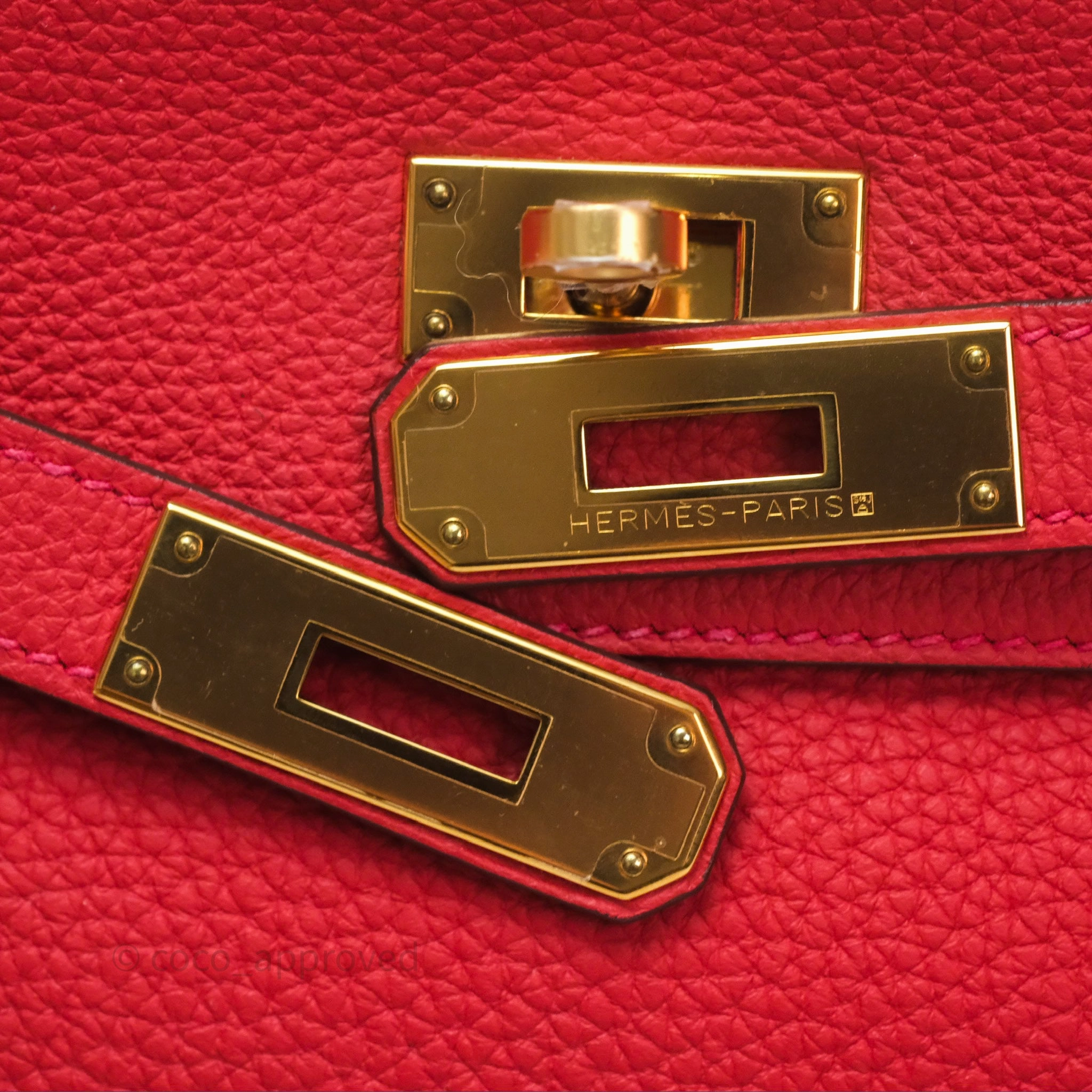 Herms Kelly 28 Retourne Geranium D5 Togo Gold Hardware