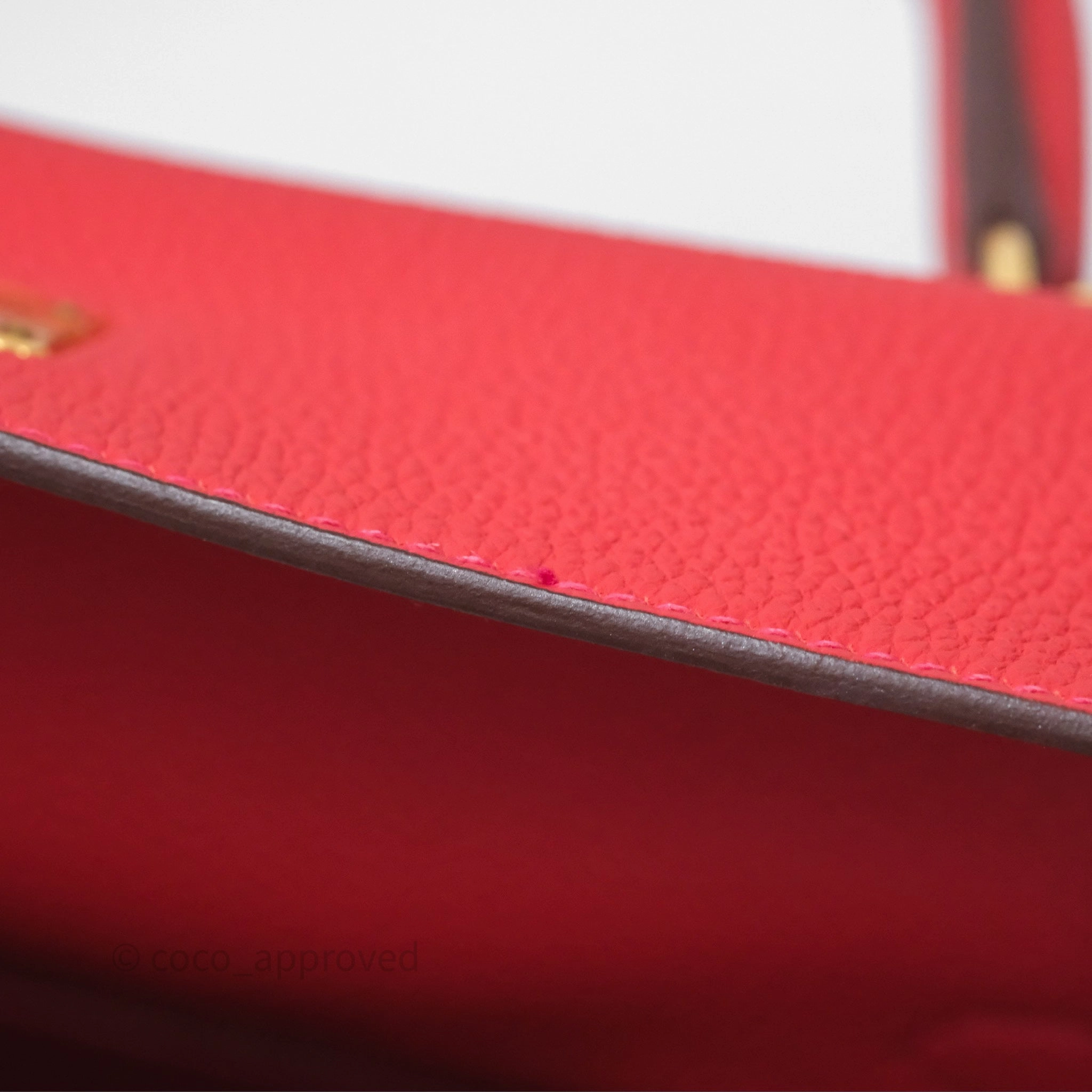 Herms Kelly 28 Retourne Geranium D5 Togo Gold Hardware