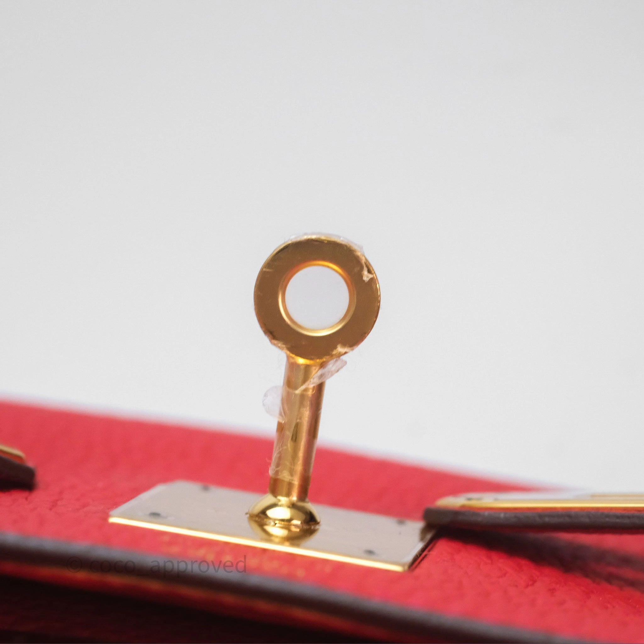 Herms Kelly 28 Retourne Geranium D5 Togo Gold Hardware