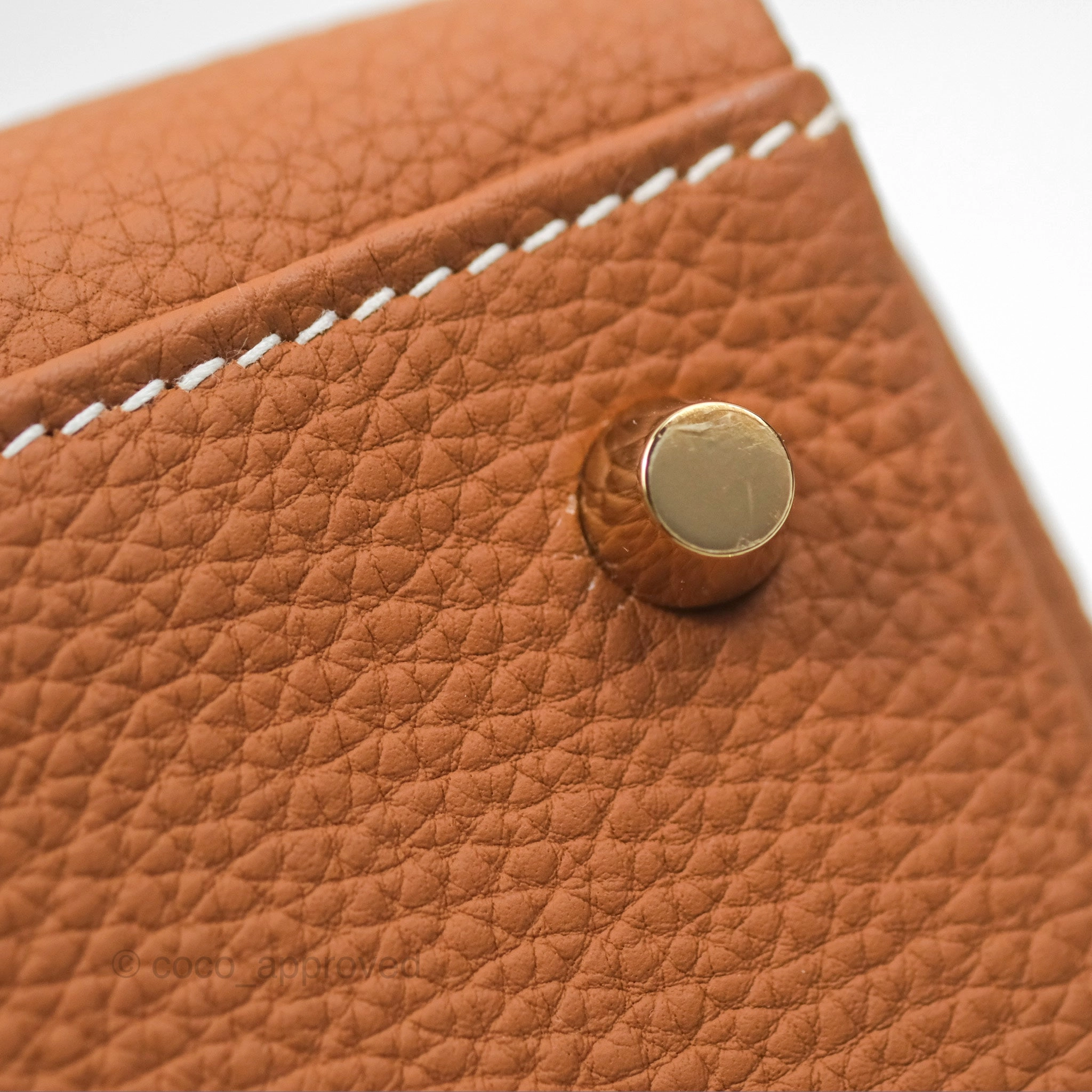 Herms Kelly 28 Retourne Gold Togo Gold Hardware