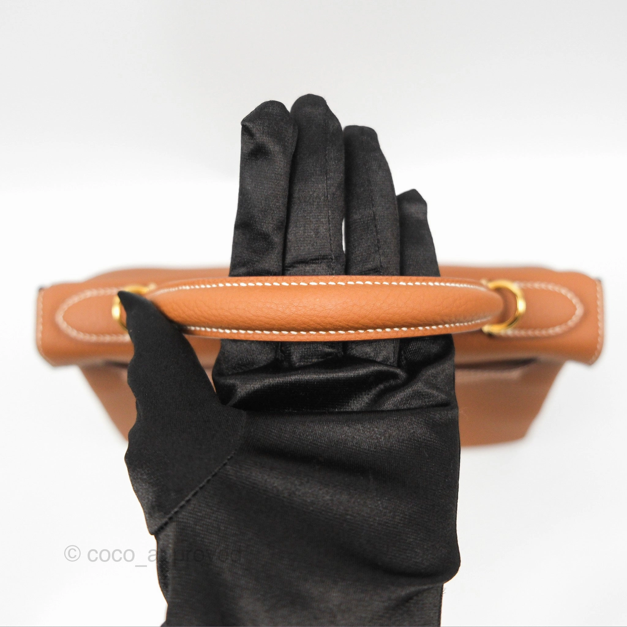 Herms Kelly 28 Retourne Gold Togo Gold Hardware