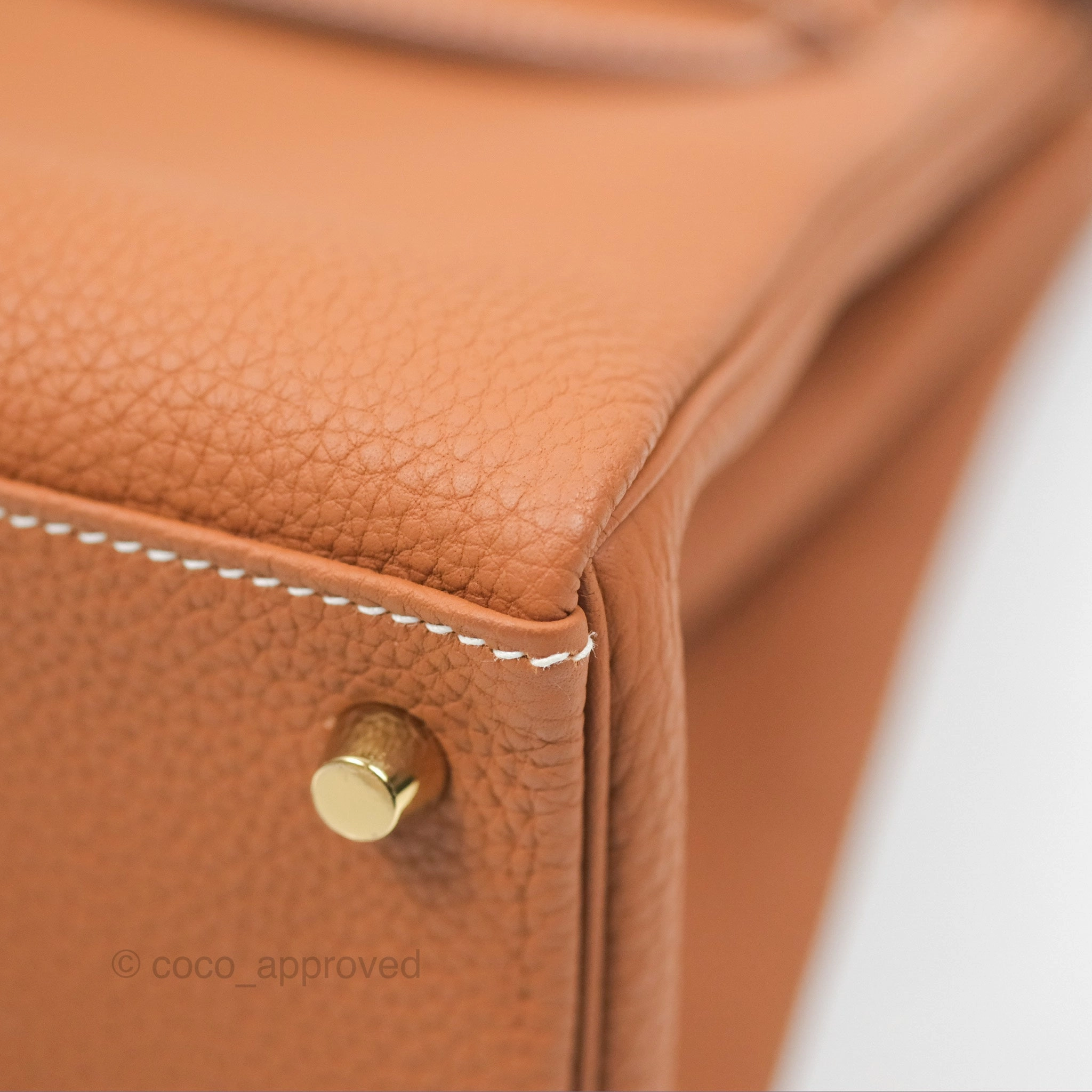 Herms Kelly 28 Retourne Gold Togo Gold Hardware