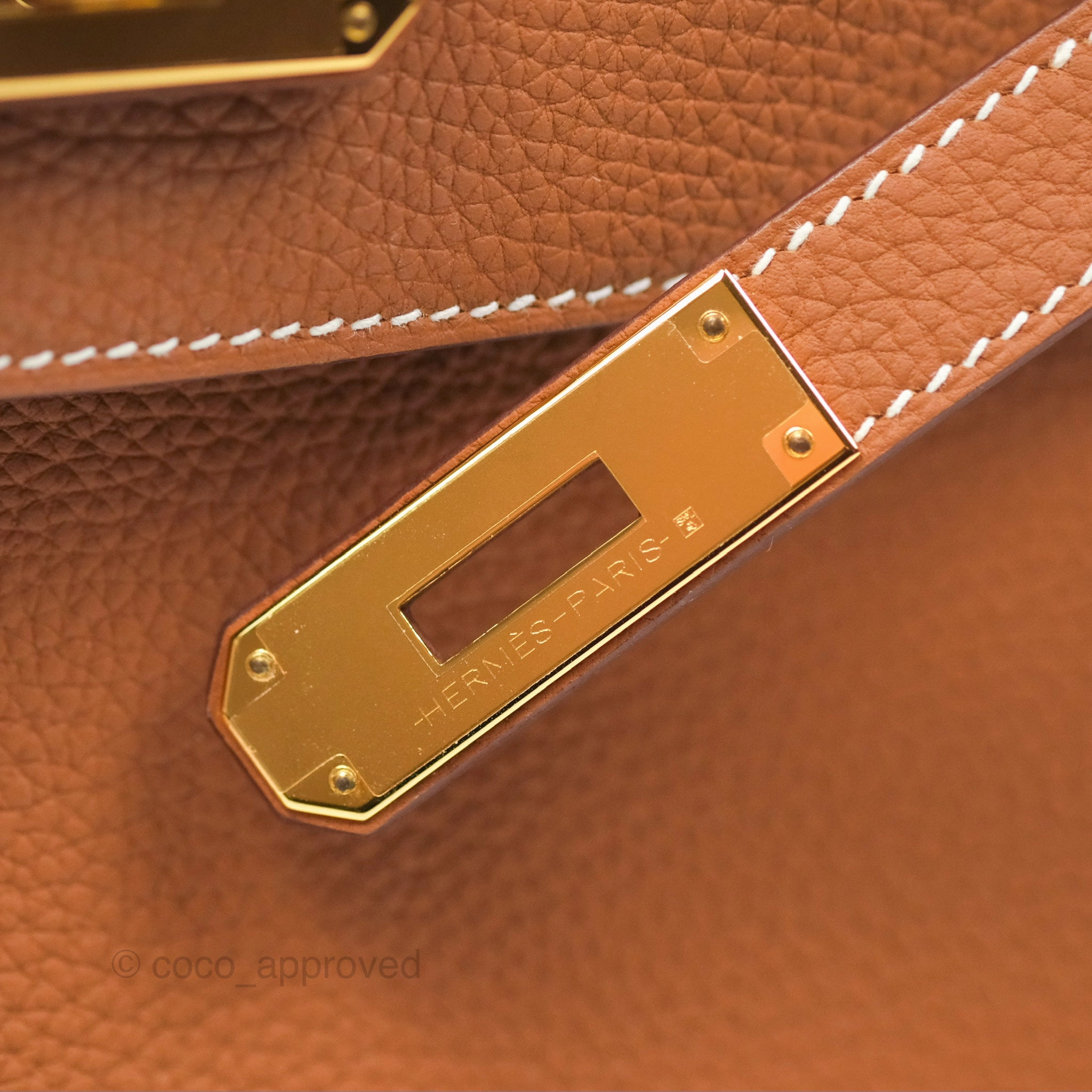 Herms Kelly 28 Retourne Gold Togo Gold Hardware