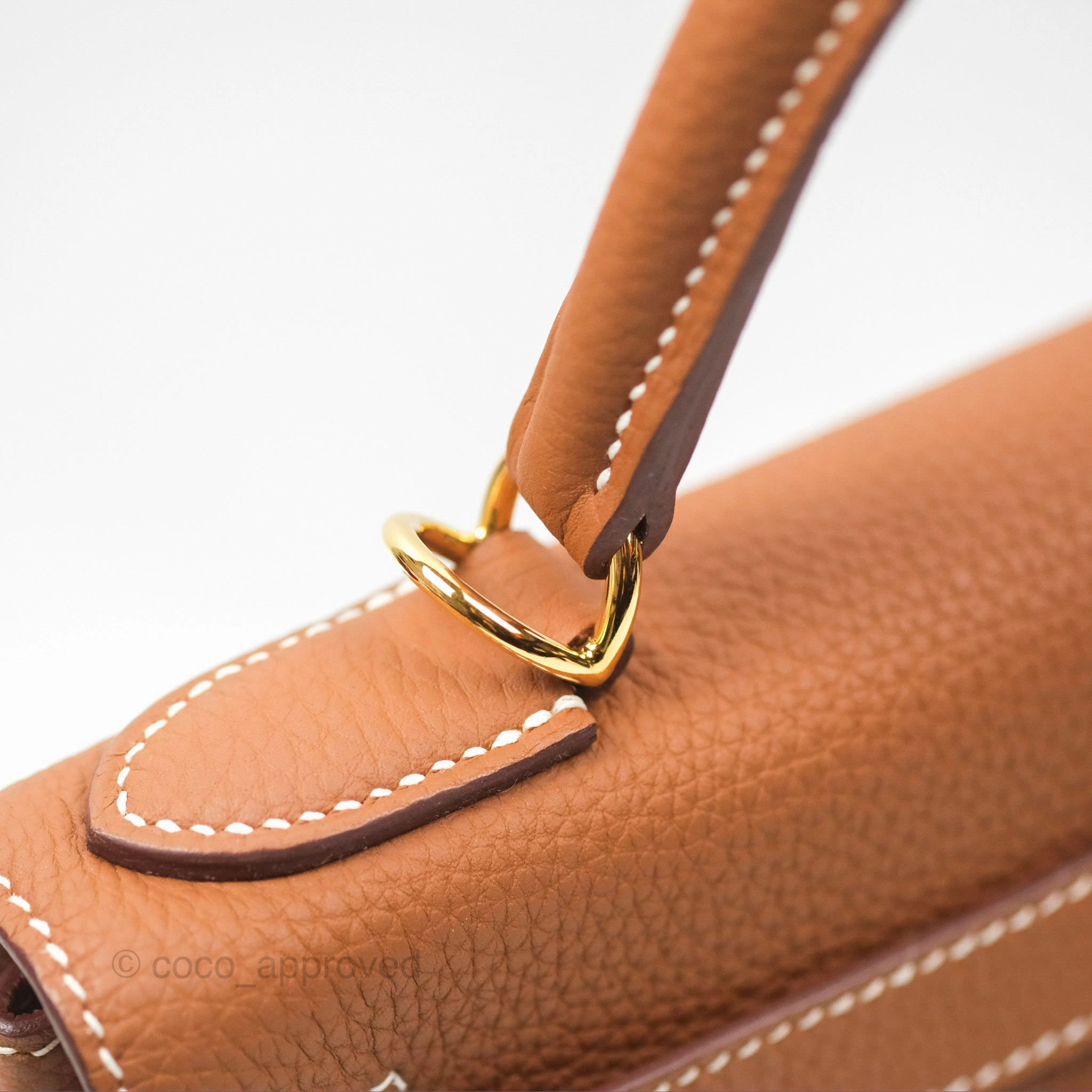 Herms Kelly 28 Retourne Gold Togo Gold Hardware