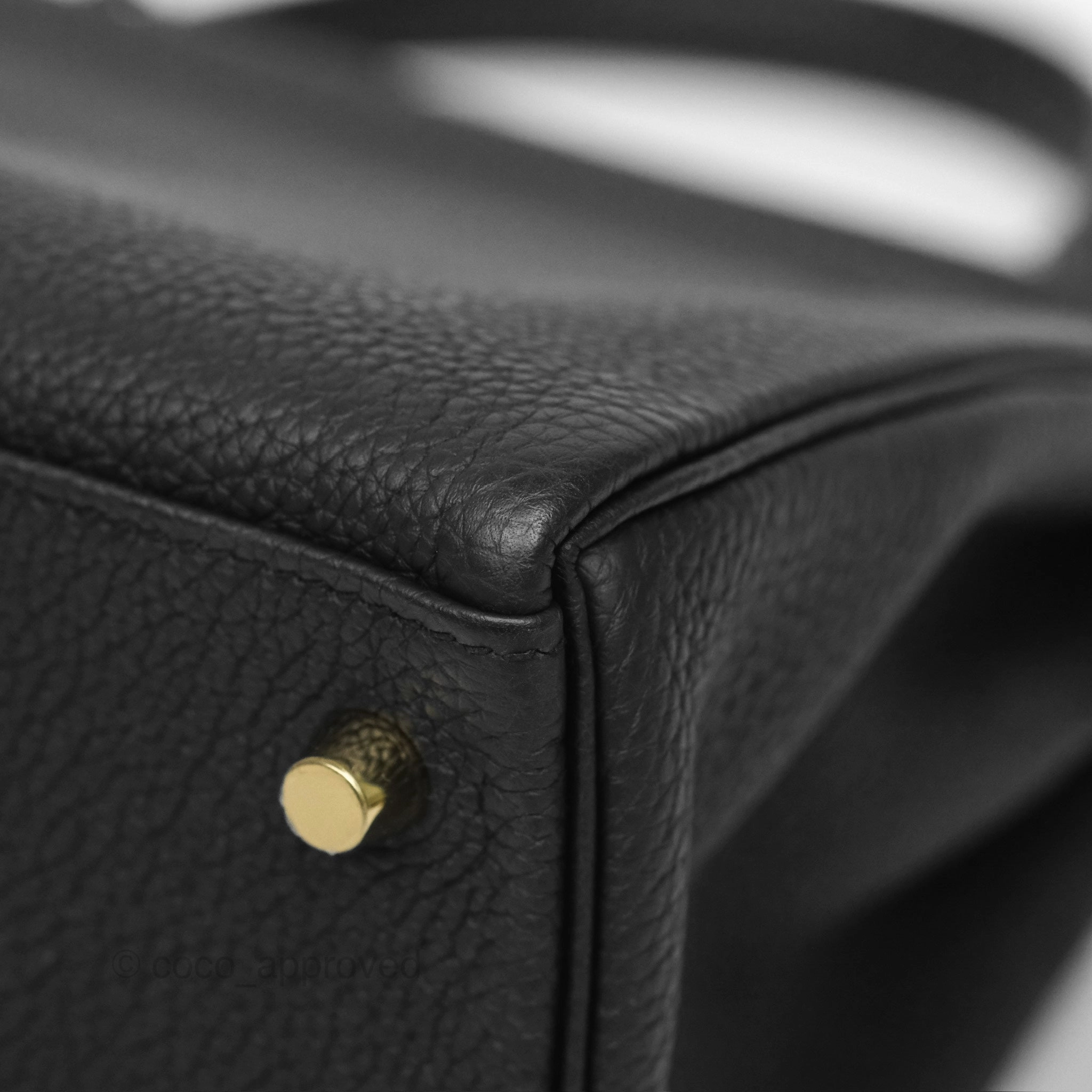 Herms Kelly 28 Retourne Noir Black 89 Clemence Gold Hardware