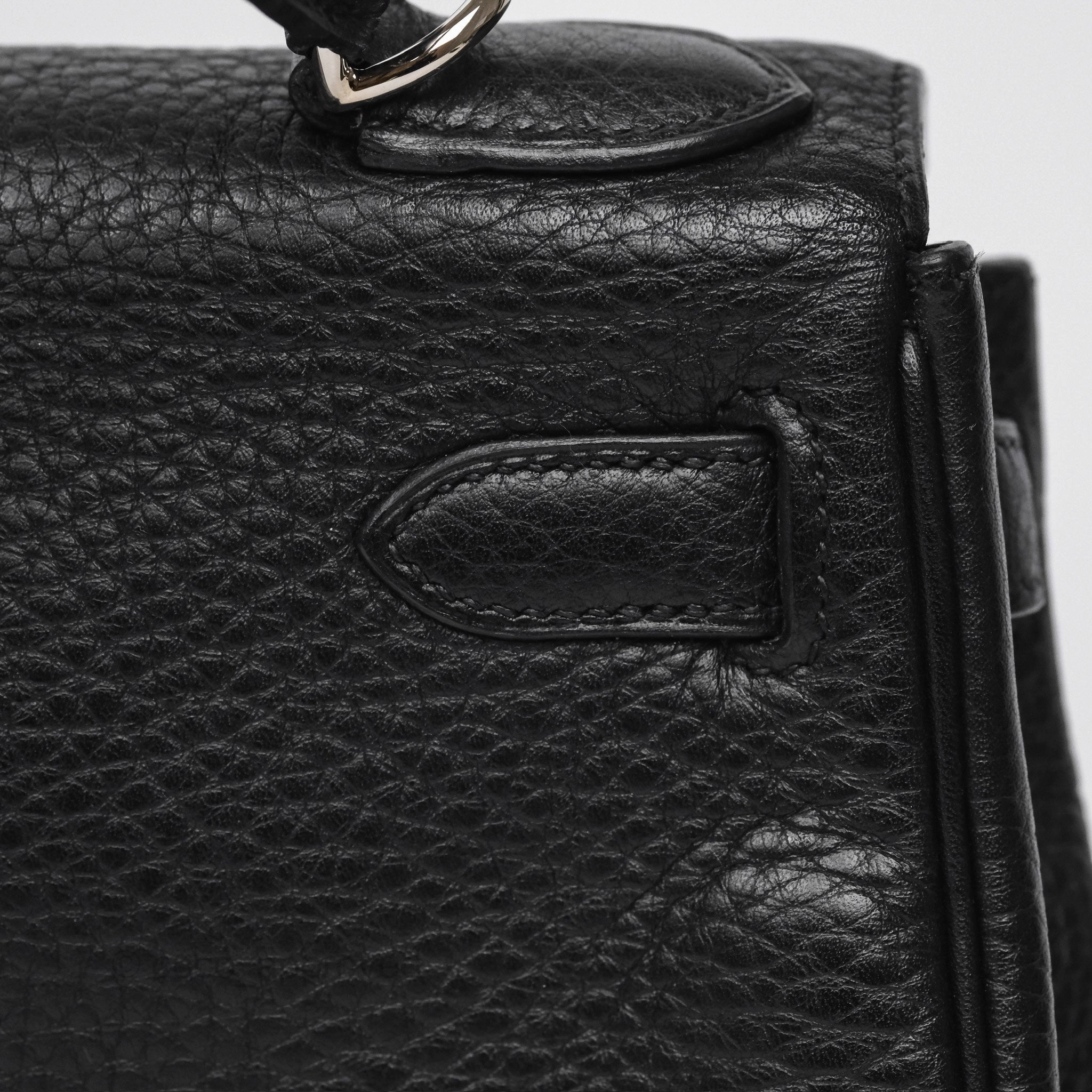 Herms Kelly 28 Retourne Noir Black 89 Clemence Palladium Hardware