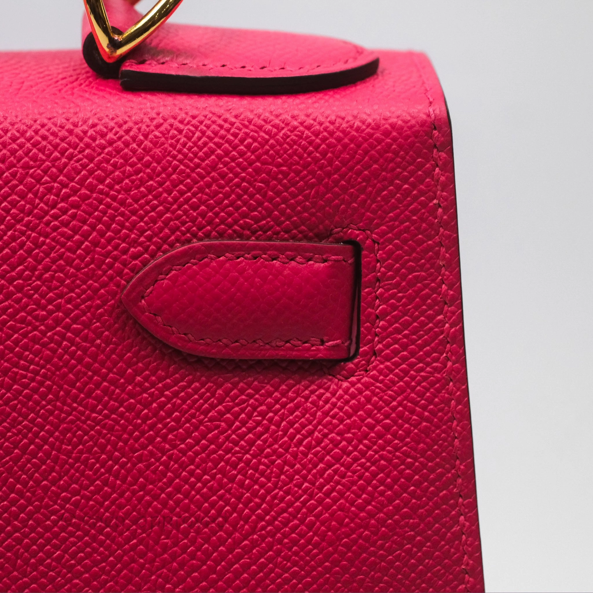 Herms Kelly 28 Sellier Rose Extreme I6 Epsom Gold Hardware