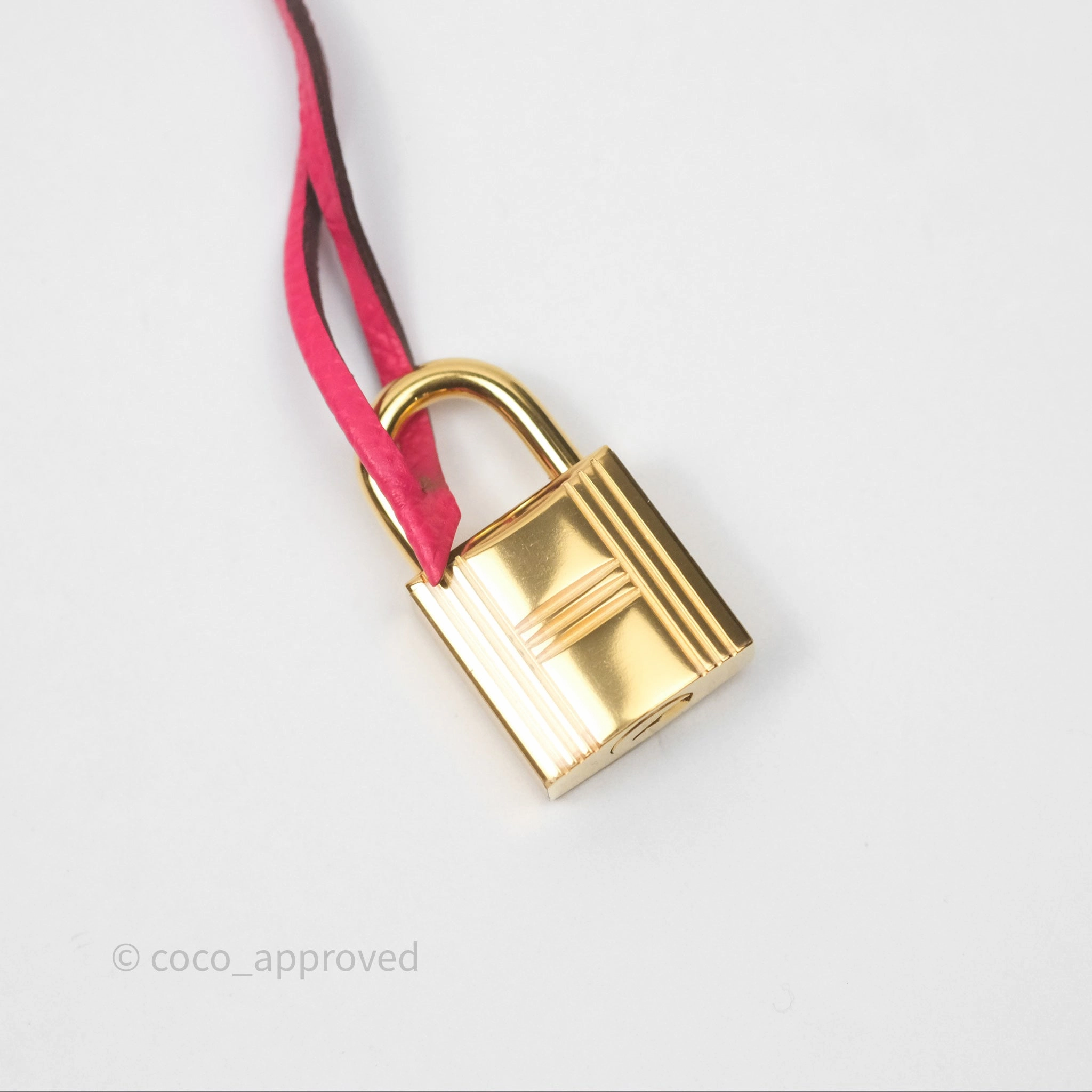 Herms Kelly 28 Sellier Rose Extreme I6 Epsom Gold Hardware