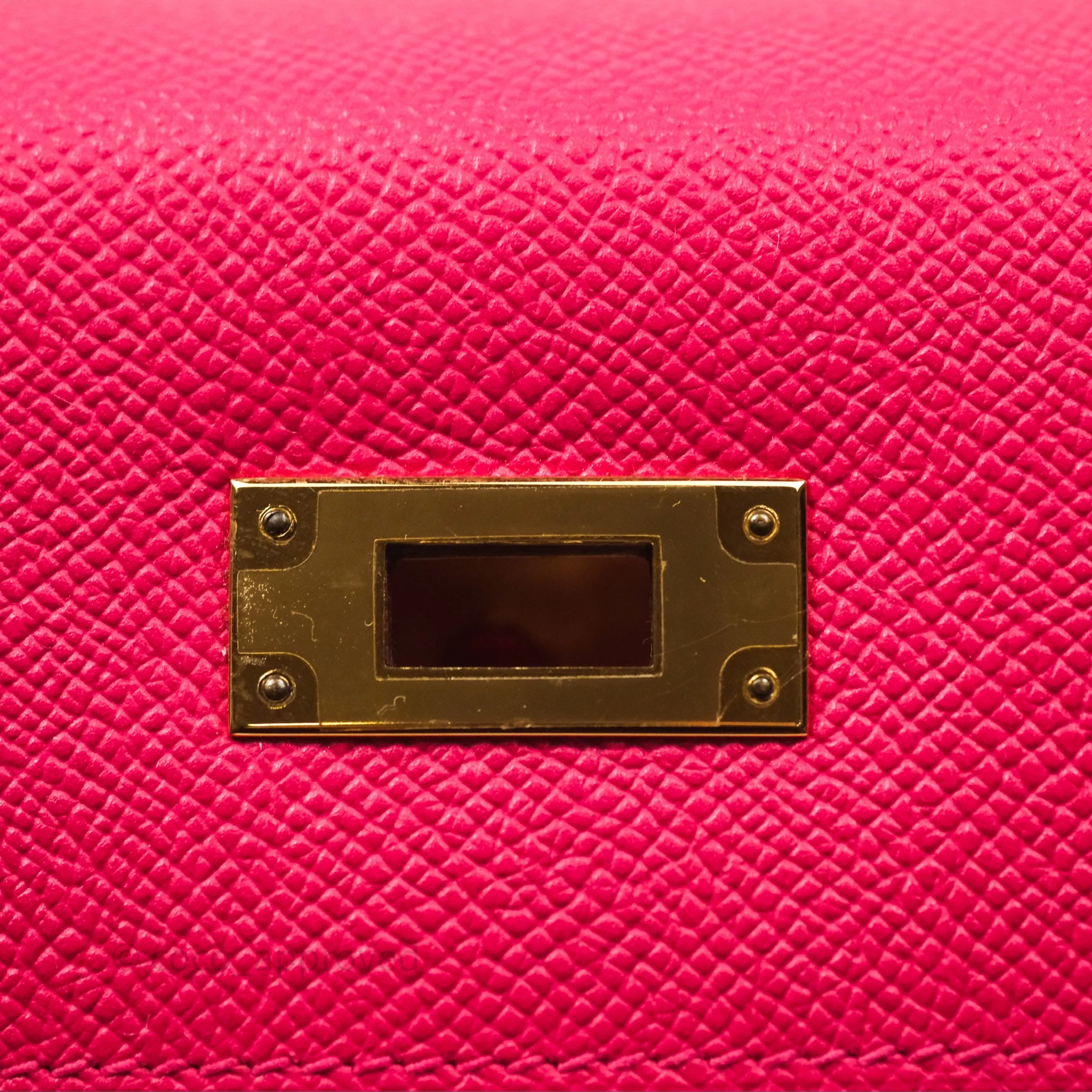 Herms Kelly 28 Sellier Rose Extreme I6 Epsom Gold Hardware