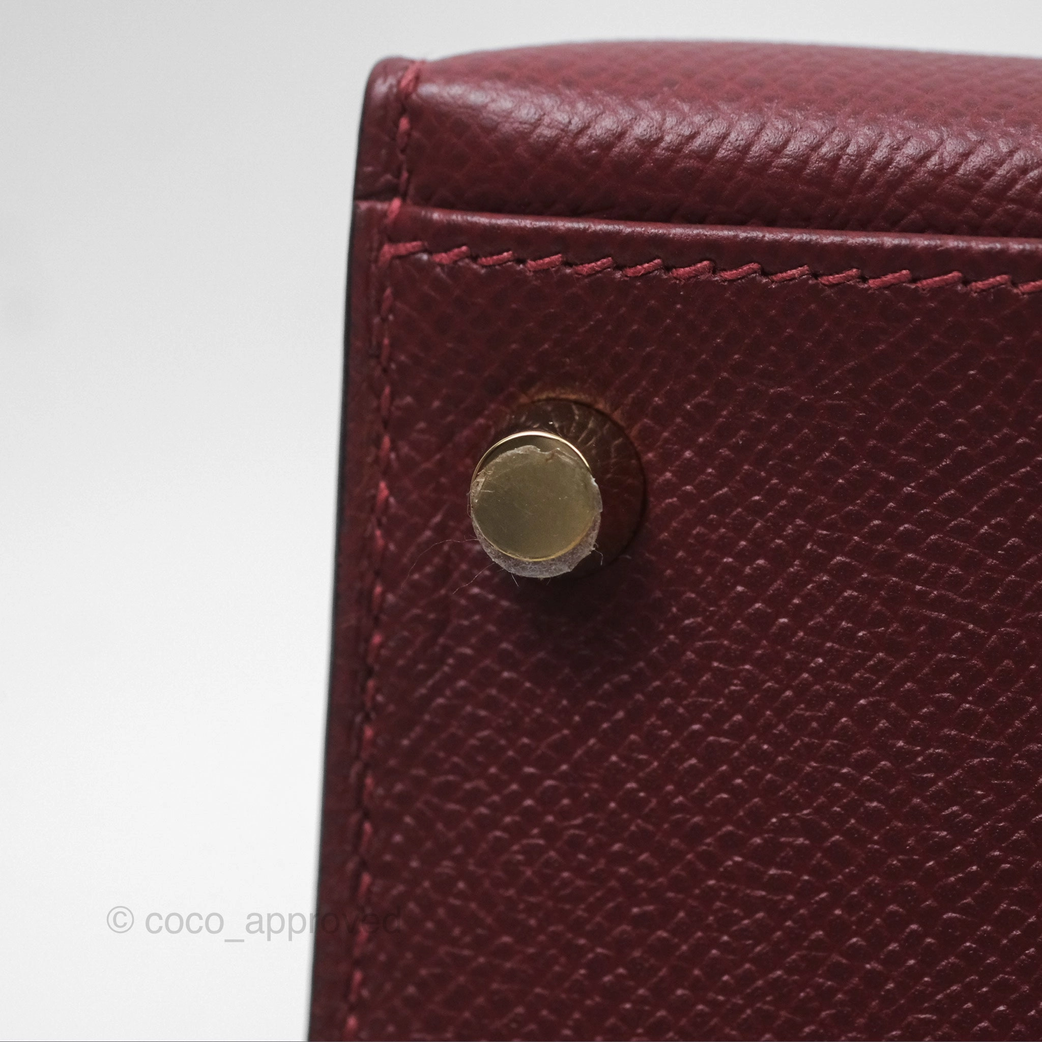 Herms Kelly 28 Sellier Rouge Epsom Gold Hardware