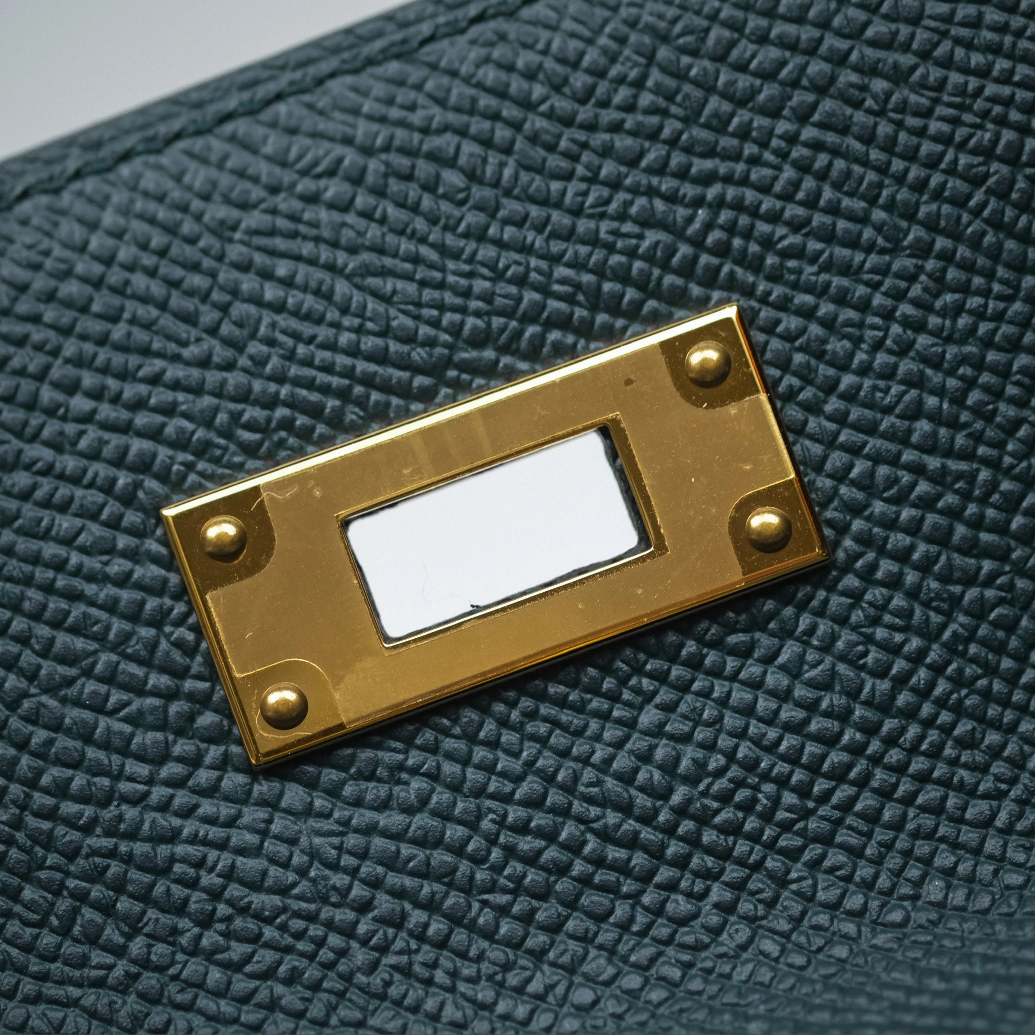 Herms Kelly 28 Sellier Vert Cypres 6O Epsom Gold Hardware