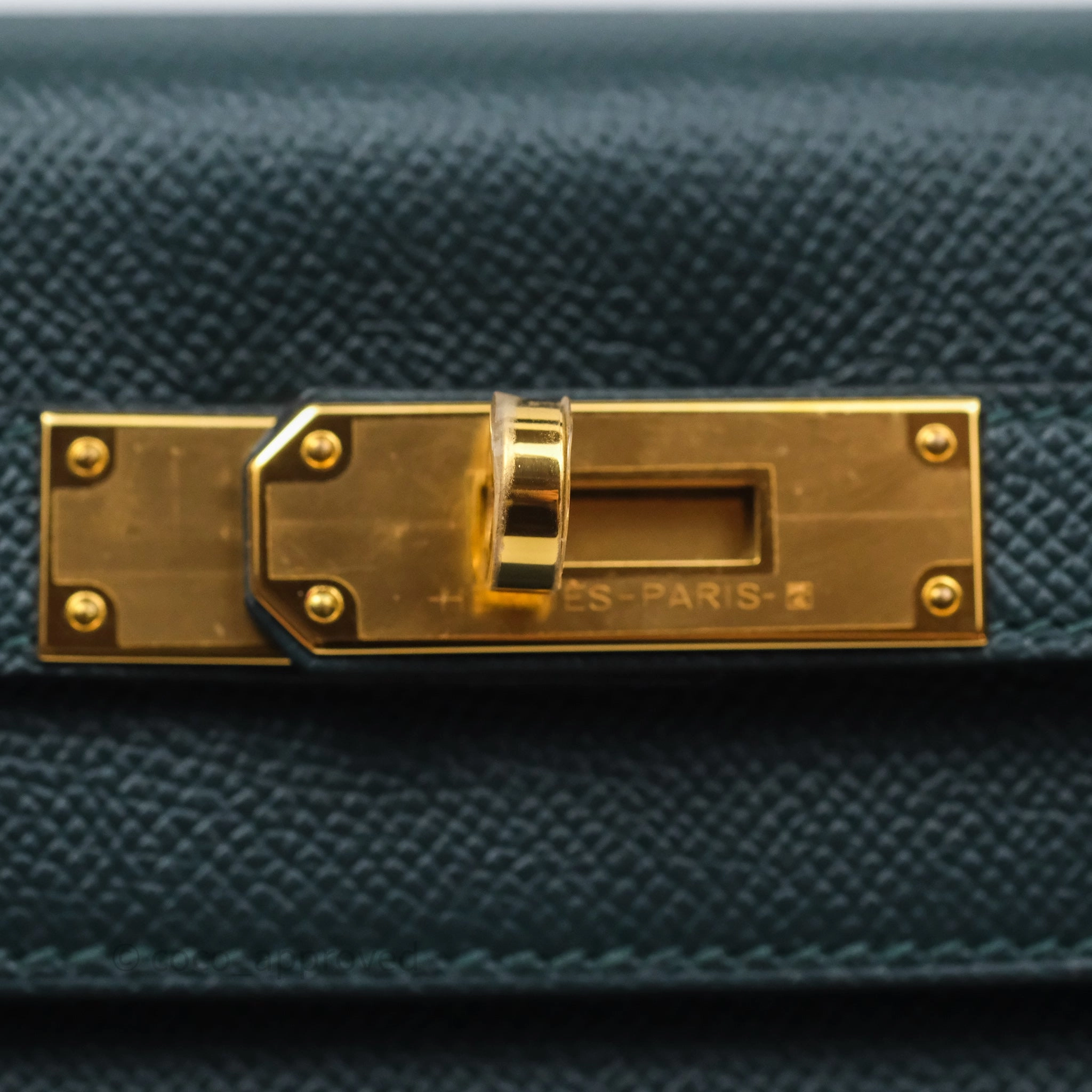 Herms Kelly 28 Sellier Vert Cypres 6O Epsom Gold Hardware