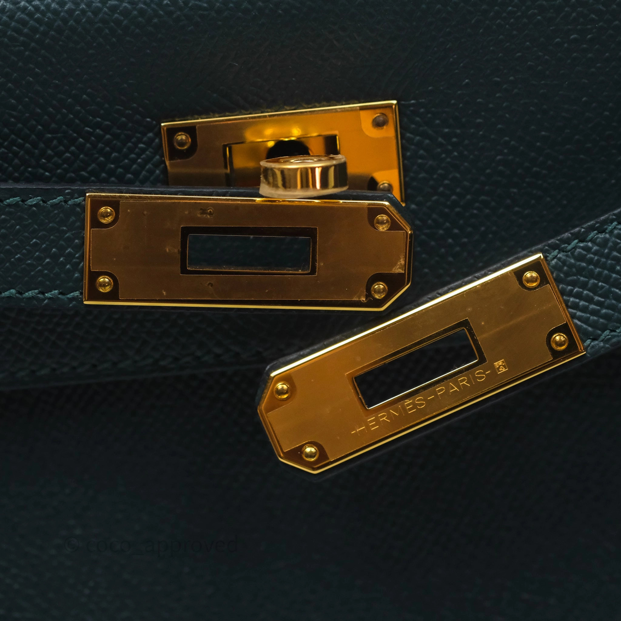 Herms Kelly 28 Sellier Vert Cypres 6O Epsom Gold Hardware