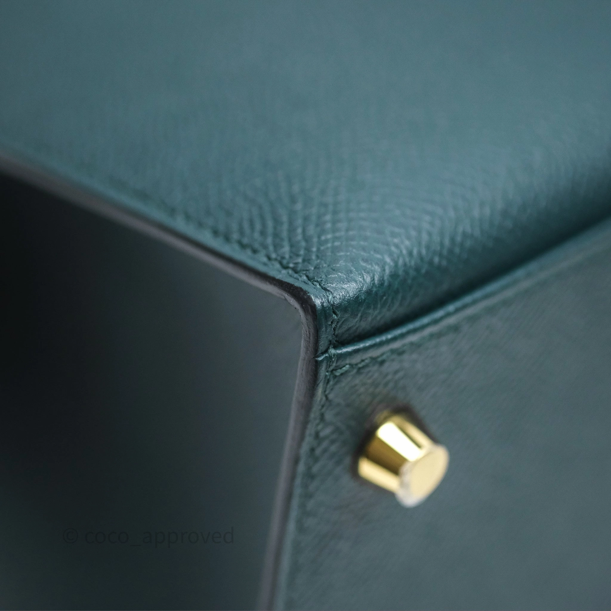 Herms Kelly 28 Sellier Vert Cypres 6O Epsom Gold Hardware