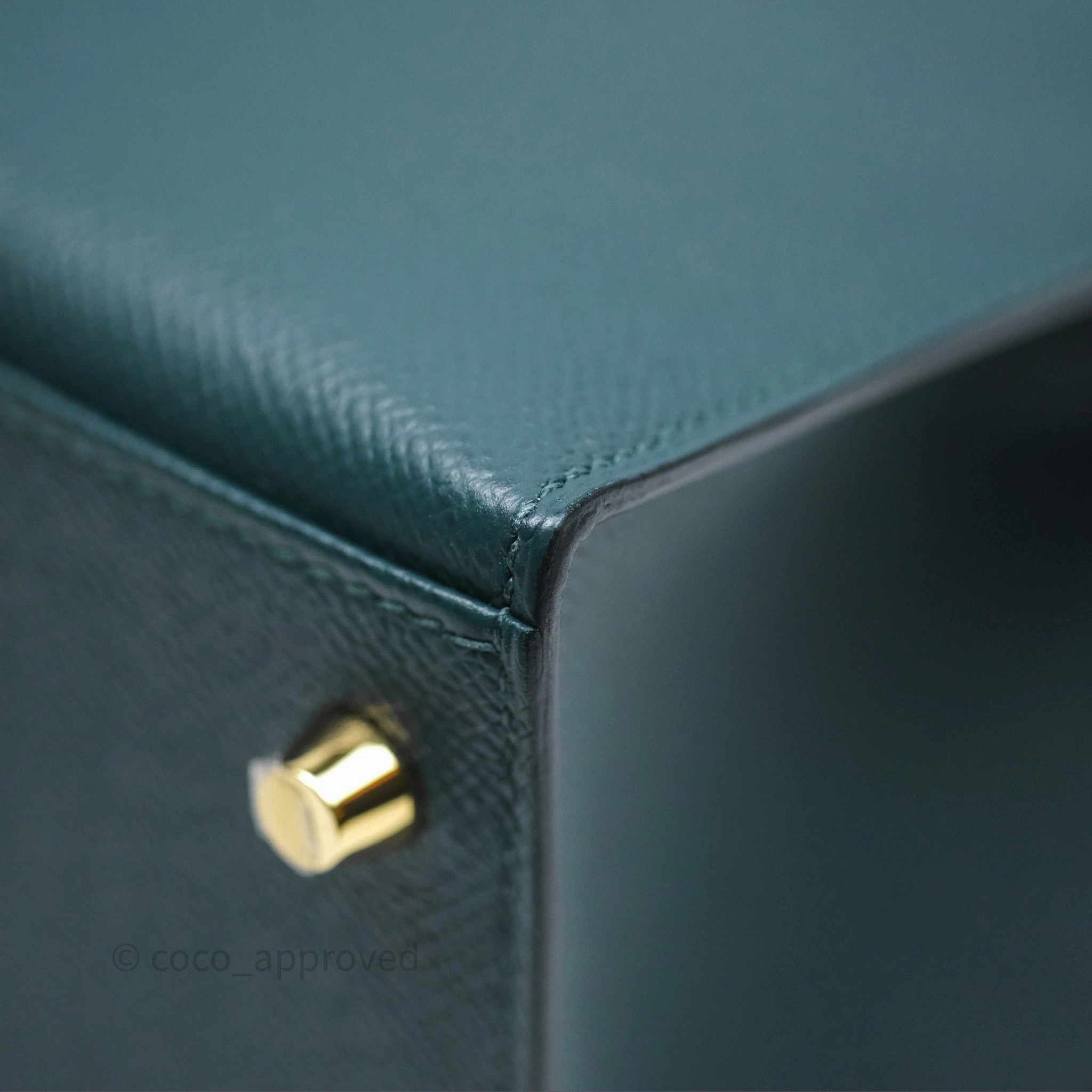 Herms Kelly 28 Sellier Vert Cypres 6O Epsom Gold Hardware