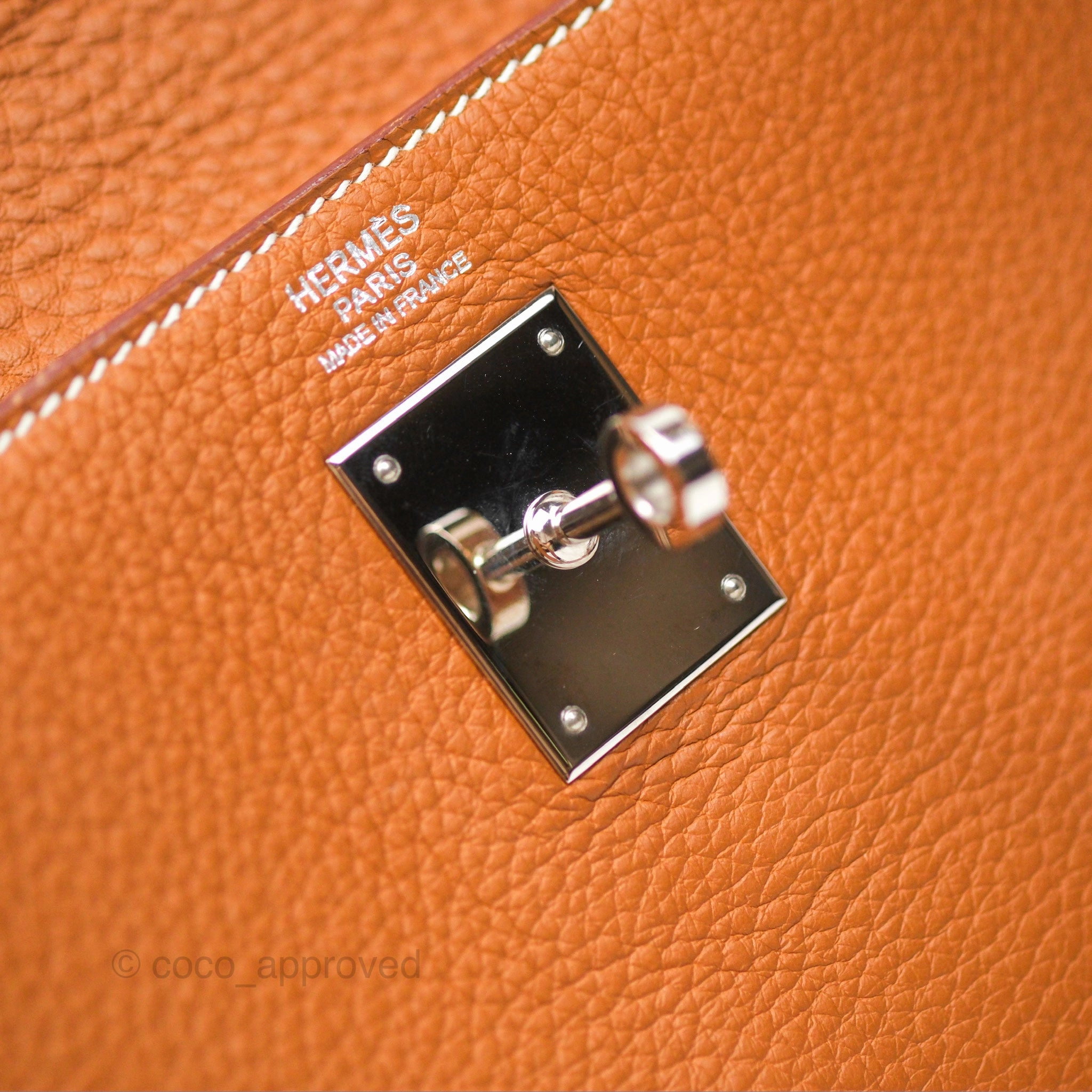 Herms Kelly 32 Retourne Gold Togo Palladium Hardware