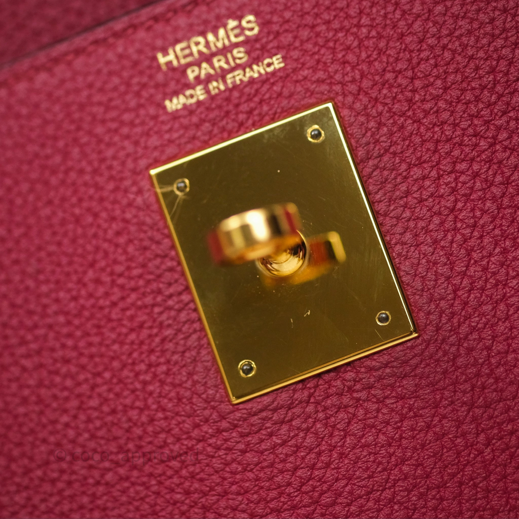 Herms Kelly 32 Retourne Rouge Grenat K1 Togo Gold Hardware