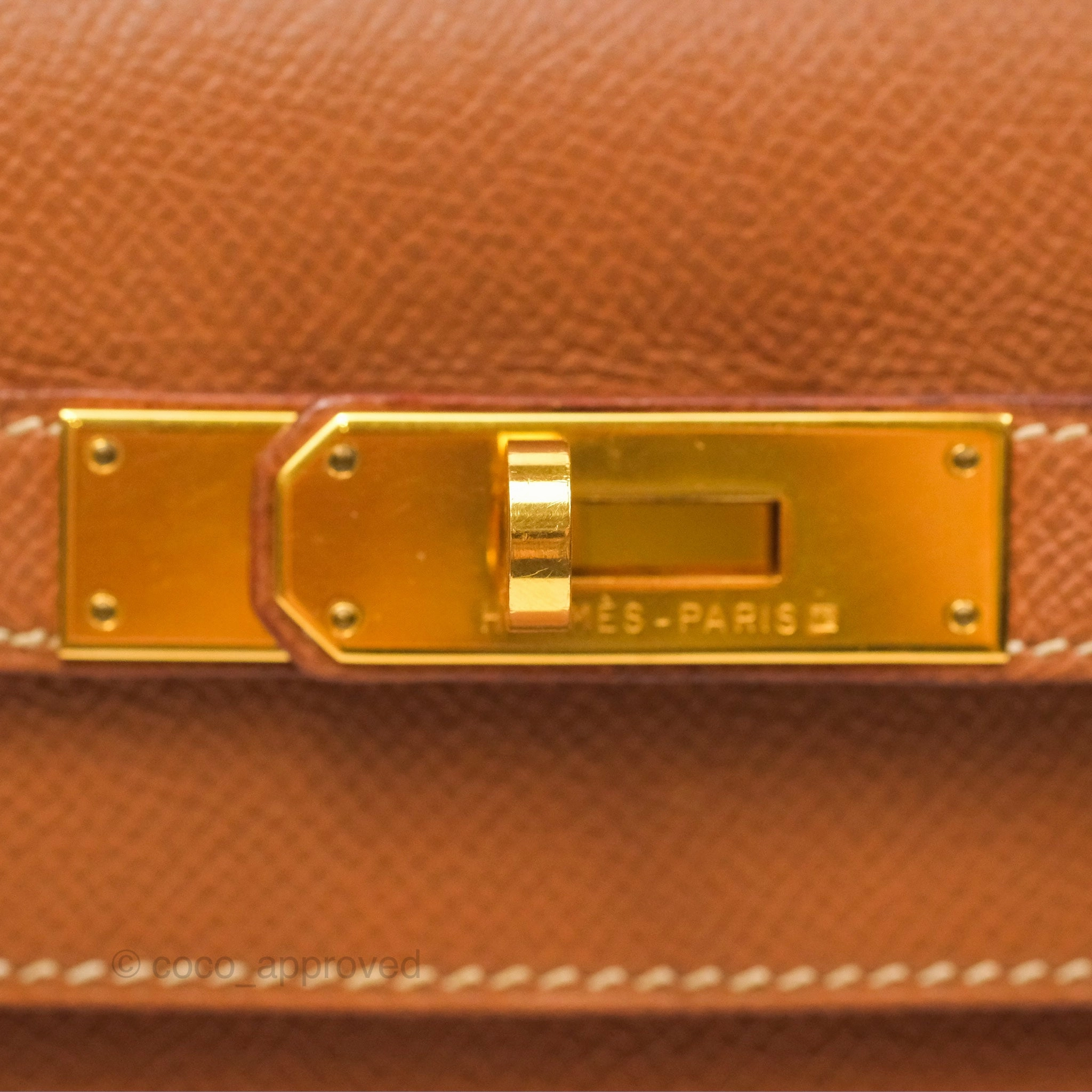 Herms Kelly 32 Sellier Gold Epsom Gold Hardware
