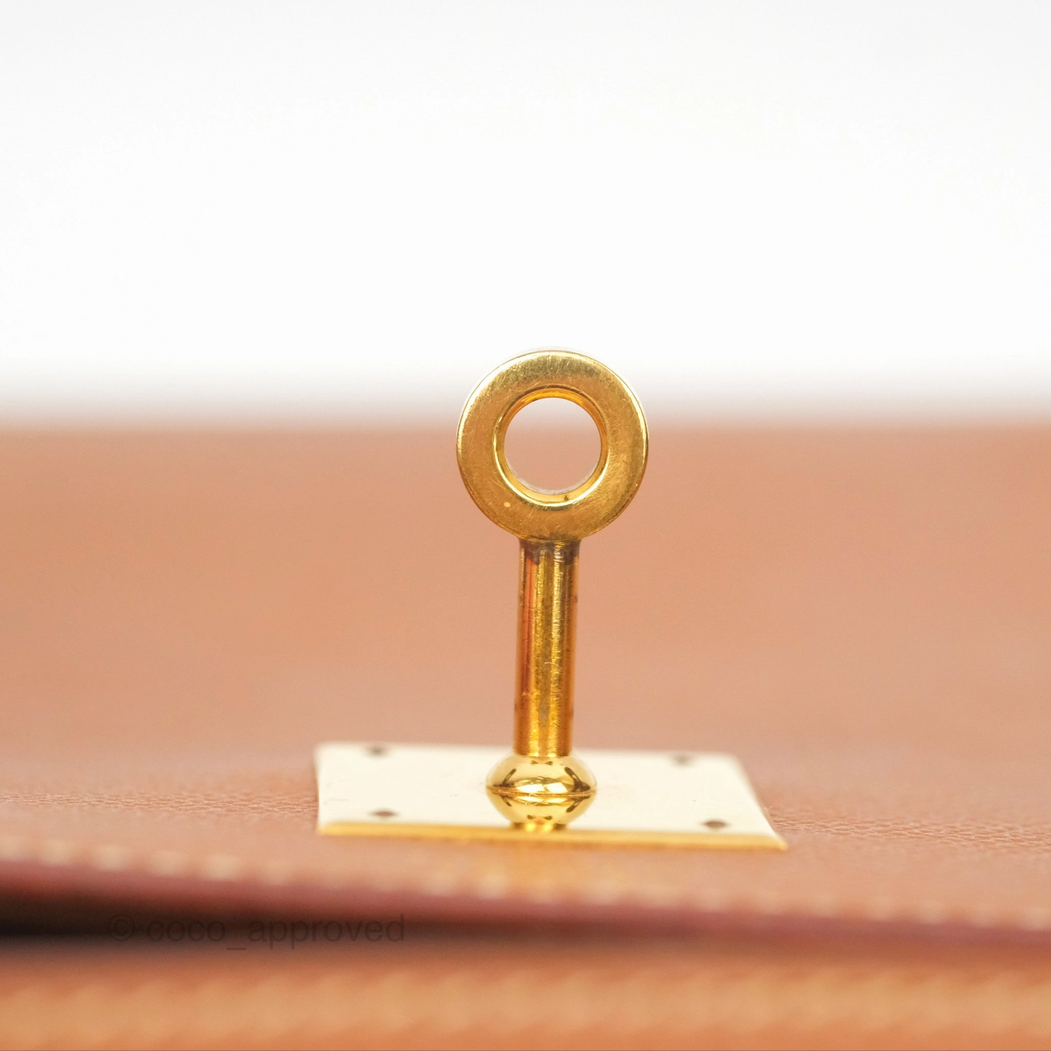 Herms Kelly 32 Sellier Gold Epsom Gold Hardware