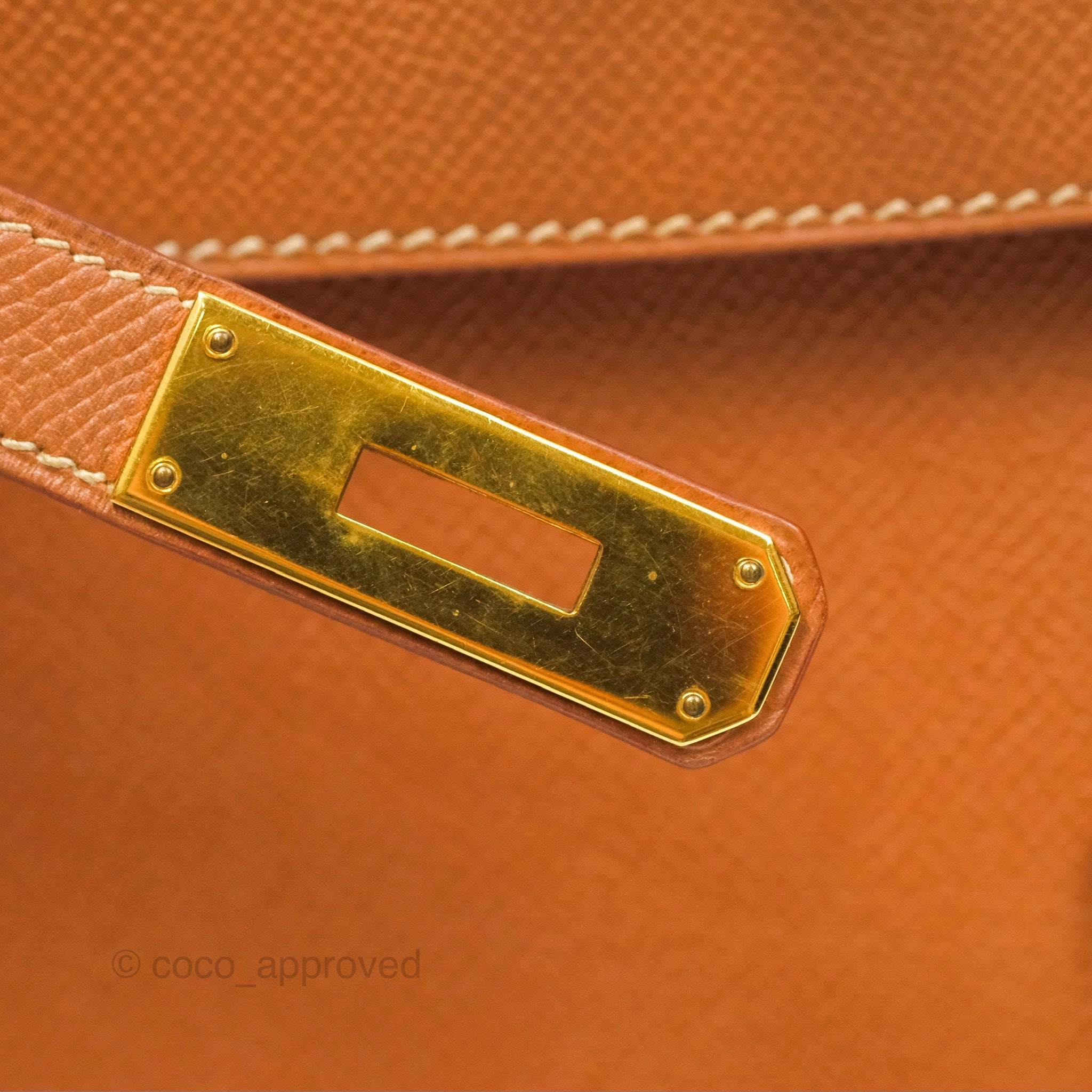 Herms Kelly 32 Sellier Gold Epsom Gold Hardware