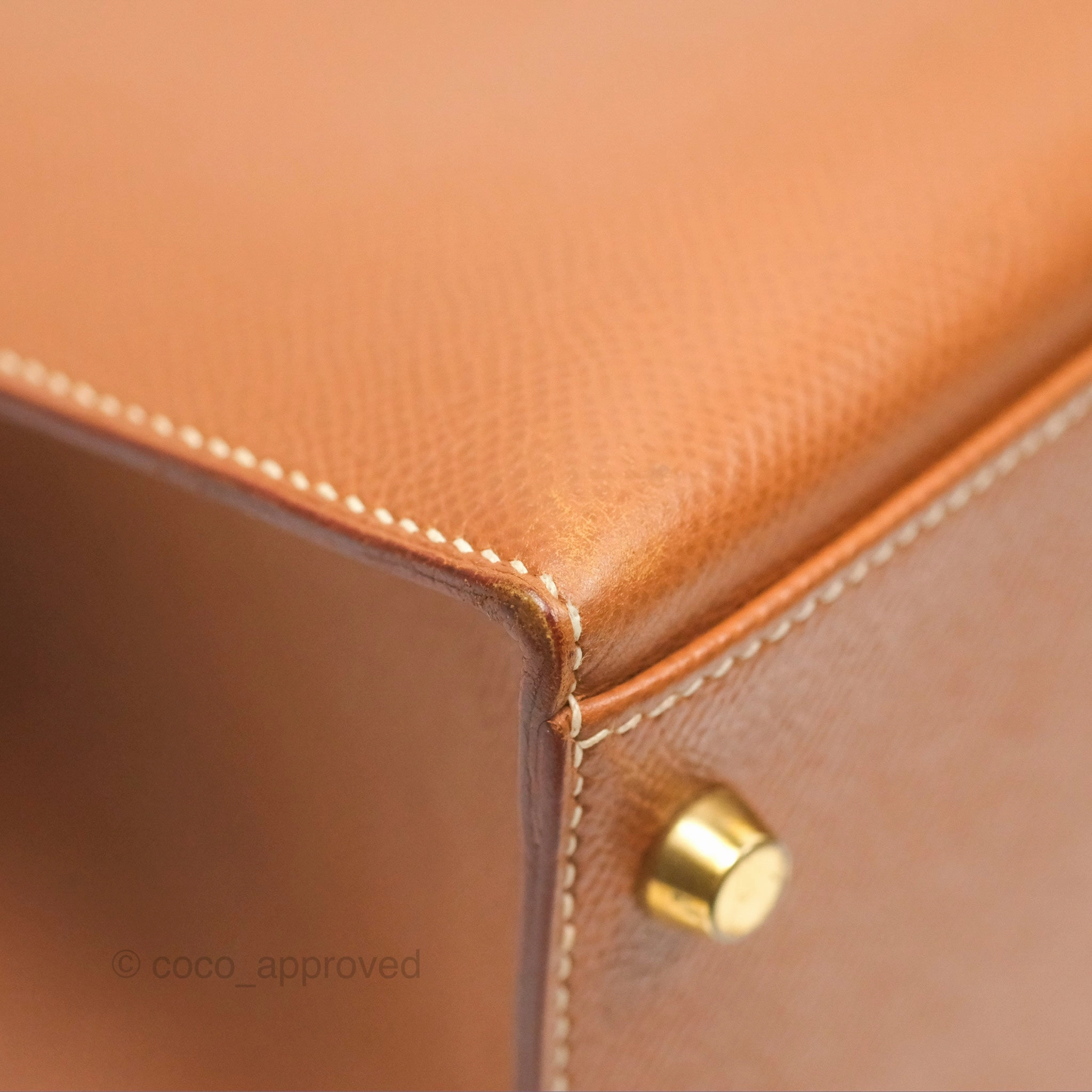Herms Kelly 32 Sellier Gold Epsom Gold Hardware