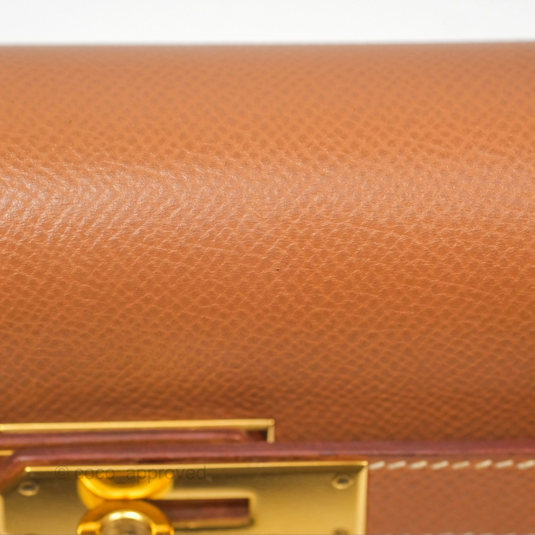 Herms Kelly 32 Sellier Gold Epsom Gold Hardware