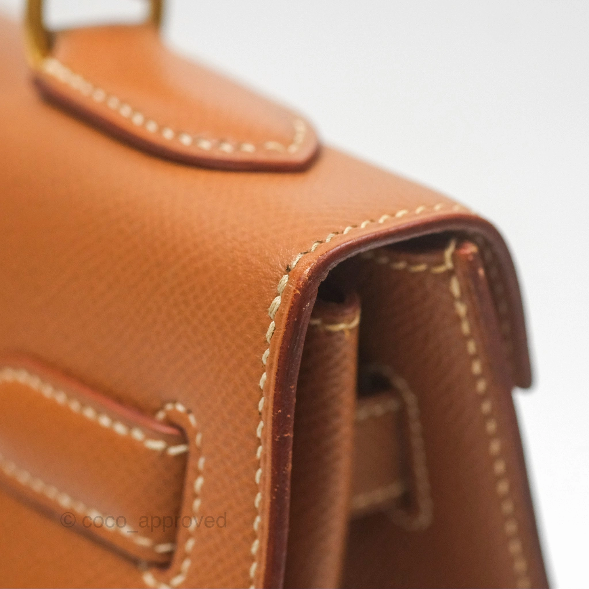 Herms Kelly 32 Sellier Gold Epsom Gold Hardware