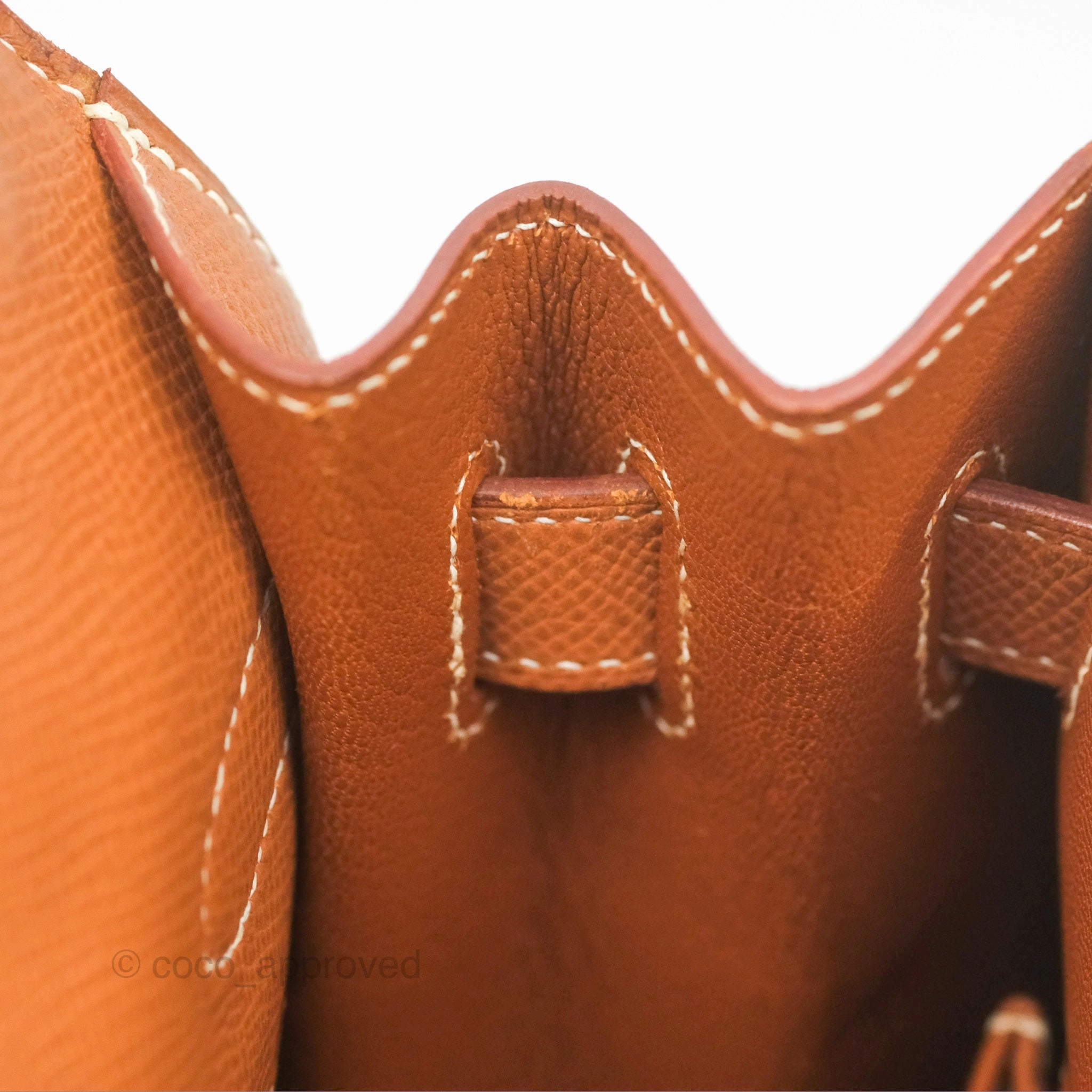 Herms Kelly 32 Sellier Gold Epsom Gold Hardware