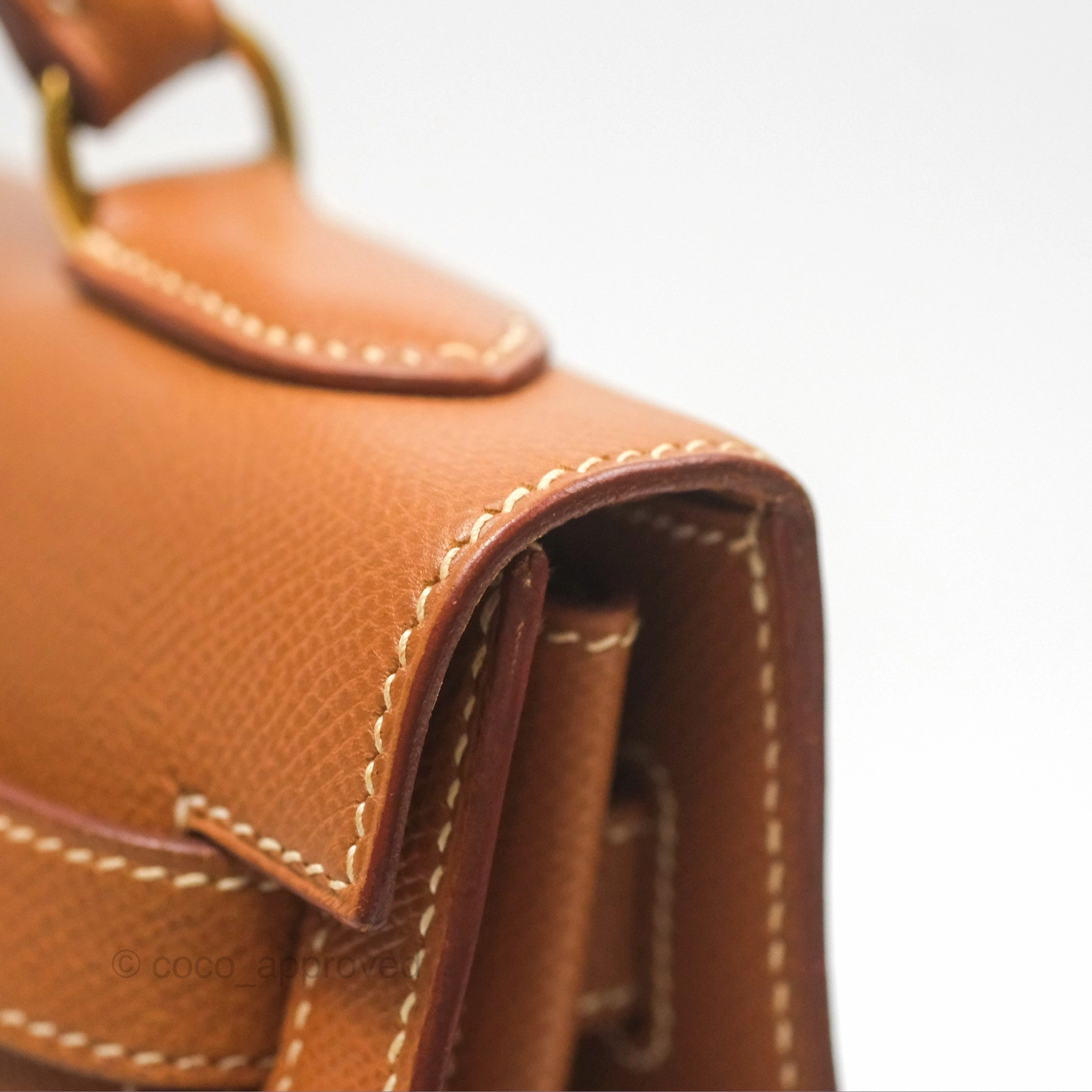 Herms Kelly 32 Sellier Gold Epsom Gold Hardware