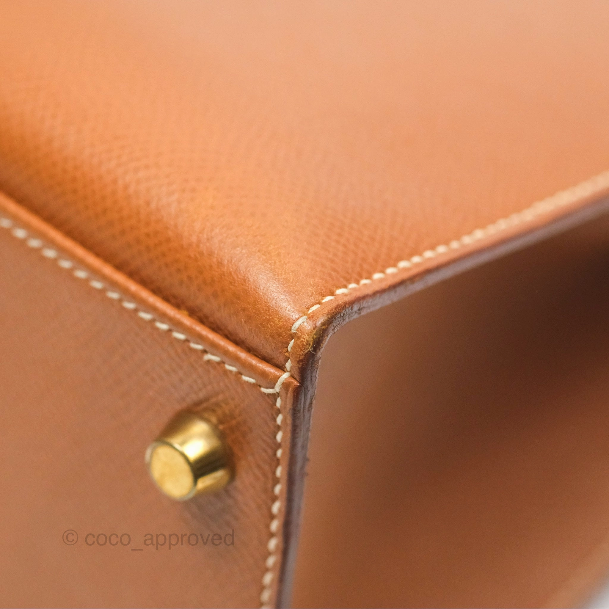 Herms Kelly 32 Sellier Gold Epsom Gold Hardware