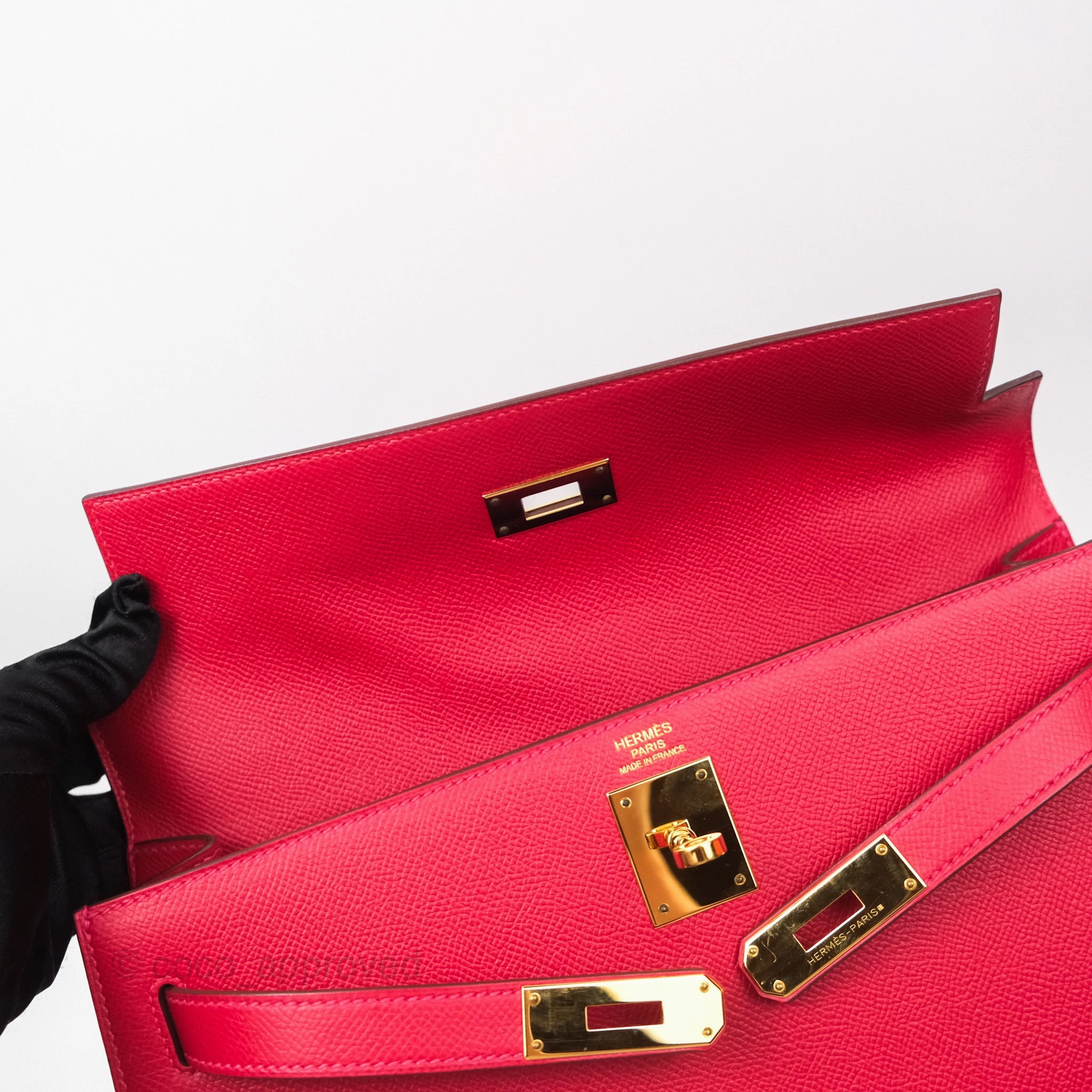 Herms Kelly 32 Sellier Rouge Casaque Q5 Epsom Gold Hardware