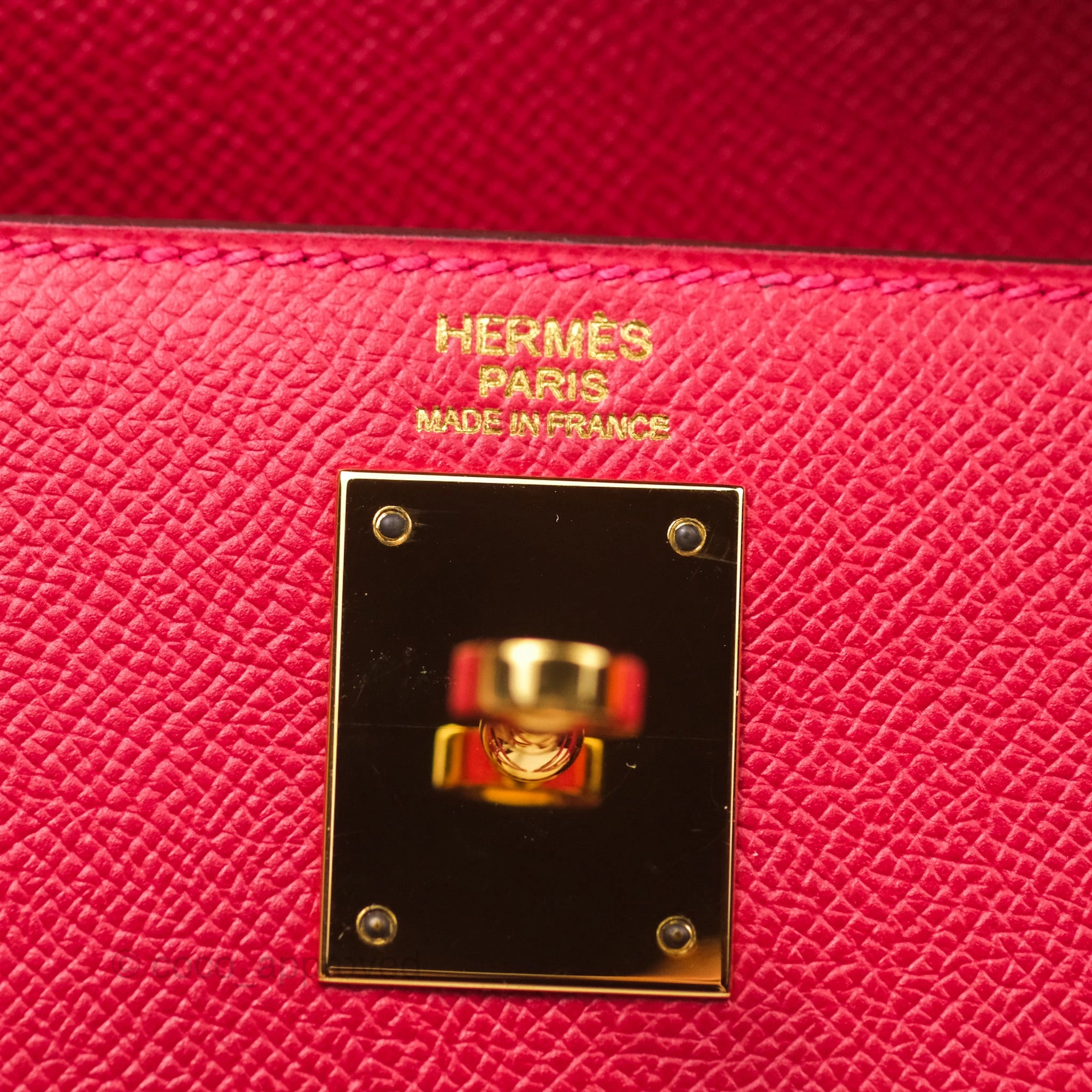 Herms Kelly 32 Sellier Rouge Casaque Q5 Epsom Gold Hardware